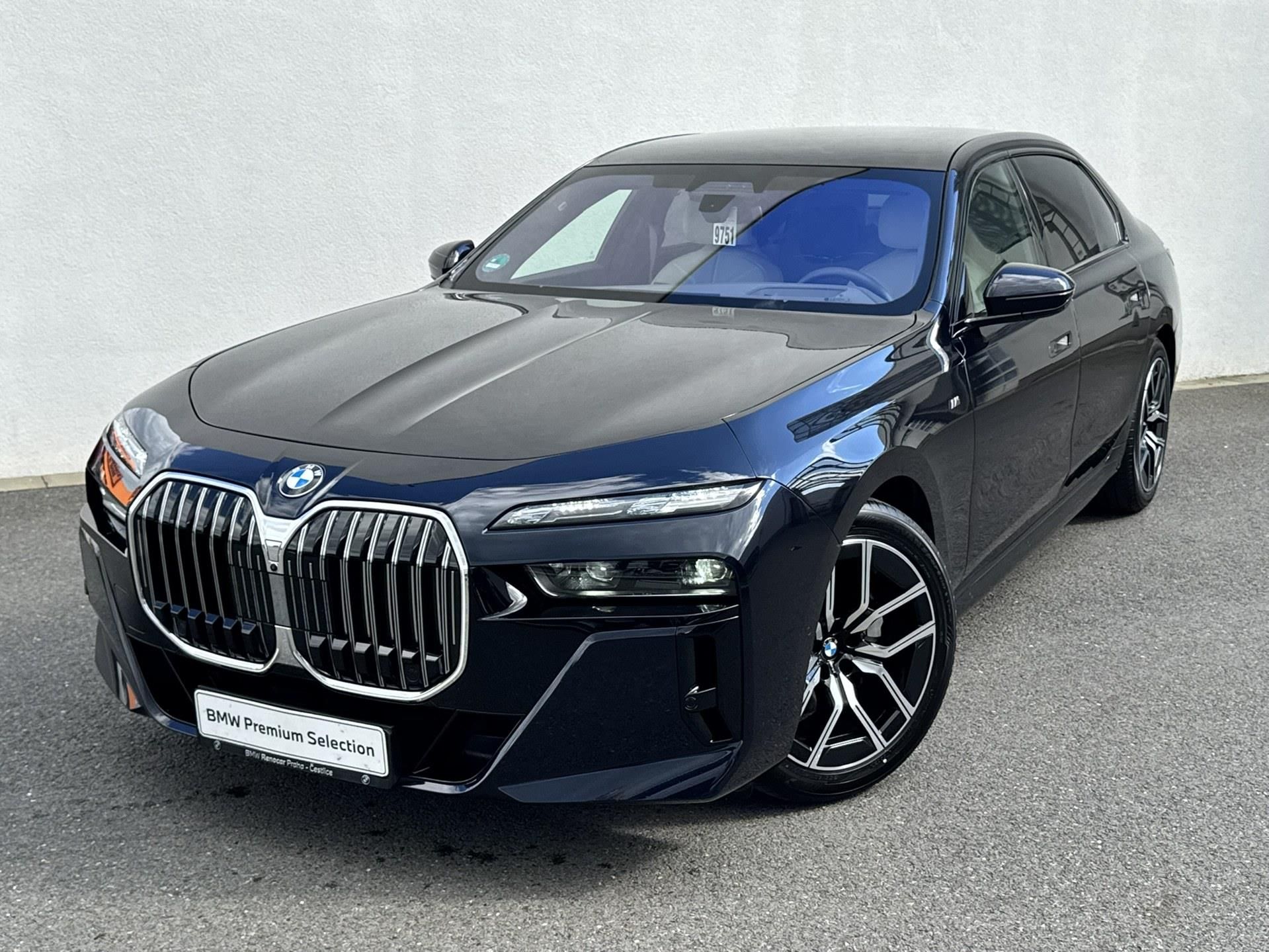 BMW Řada 7, 740d xDrive Executive Lounge T