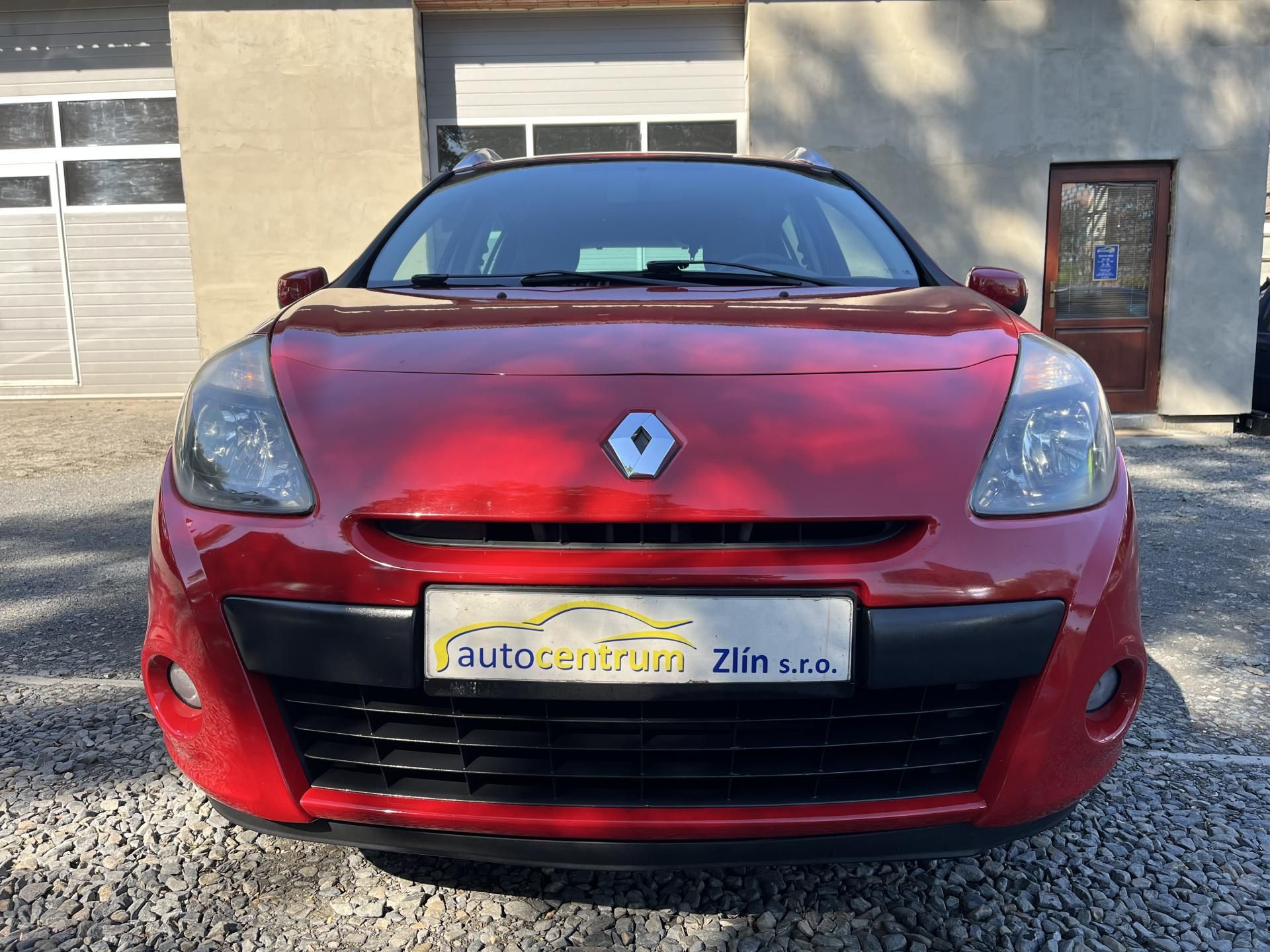 Renault Clio, 1,2 i 55 Kw 1.MAJITEL, ČR! - fotka 2