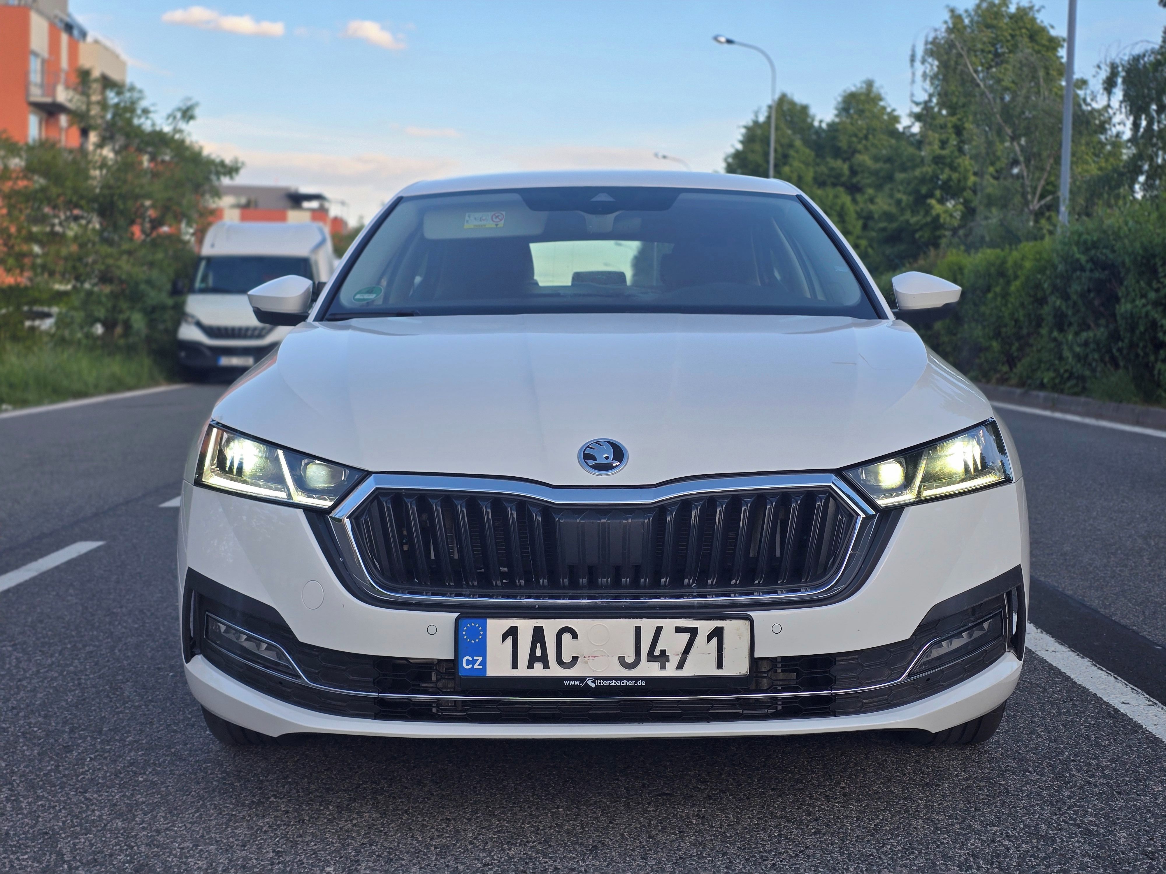 Škoda Octavia - fotka 4
