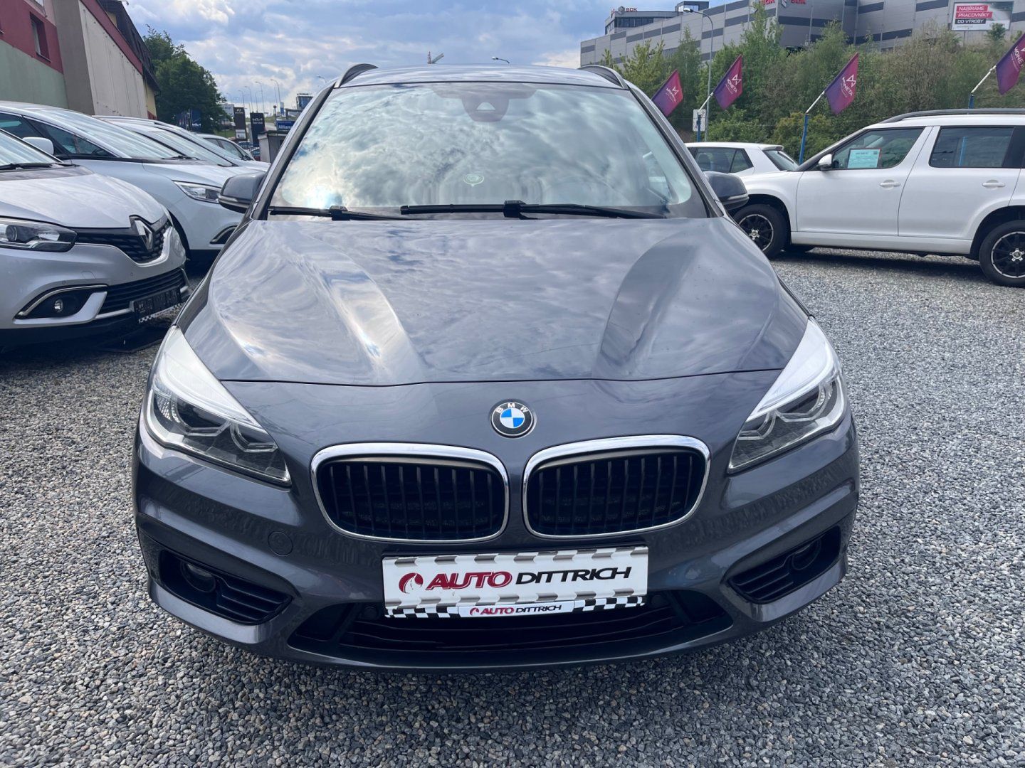 BMW Řada 2, 218d SPORT LINE GRAN TOURER - fotka 3