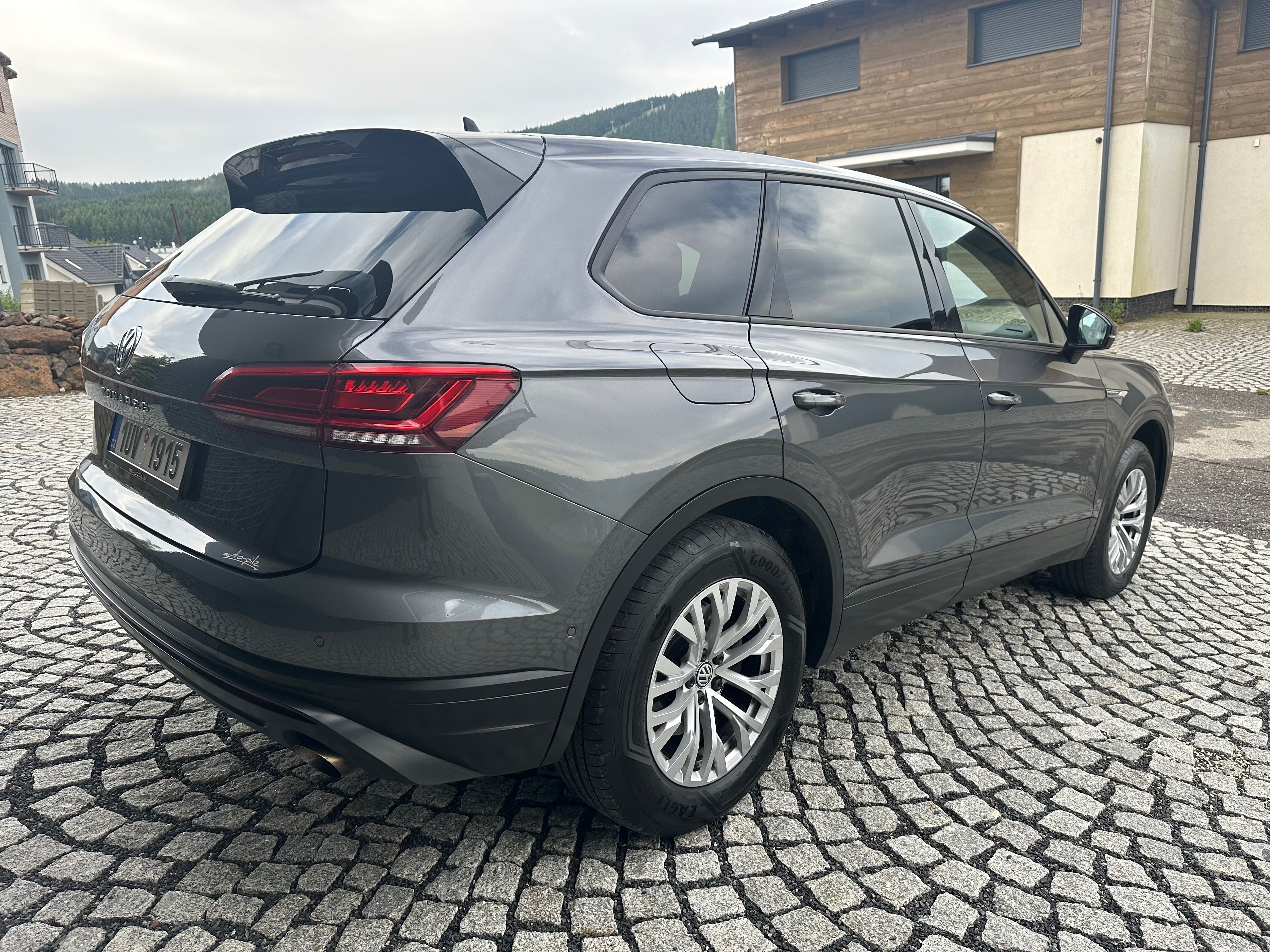 Volkswagen Touareg, 3.0tdi,210kw,2019,TZ3500kg - fotka 3