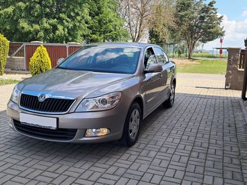 1.8 TSI /1.MAJITEL ČR ELEGANCE