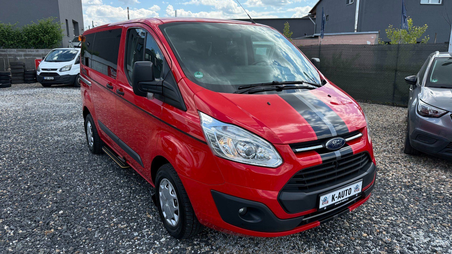 Ford Transit Custom, 2.0TDCi 77kW *L1H1*Klima*9míst - fotka 3