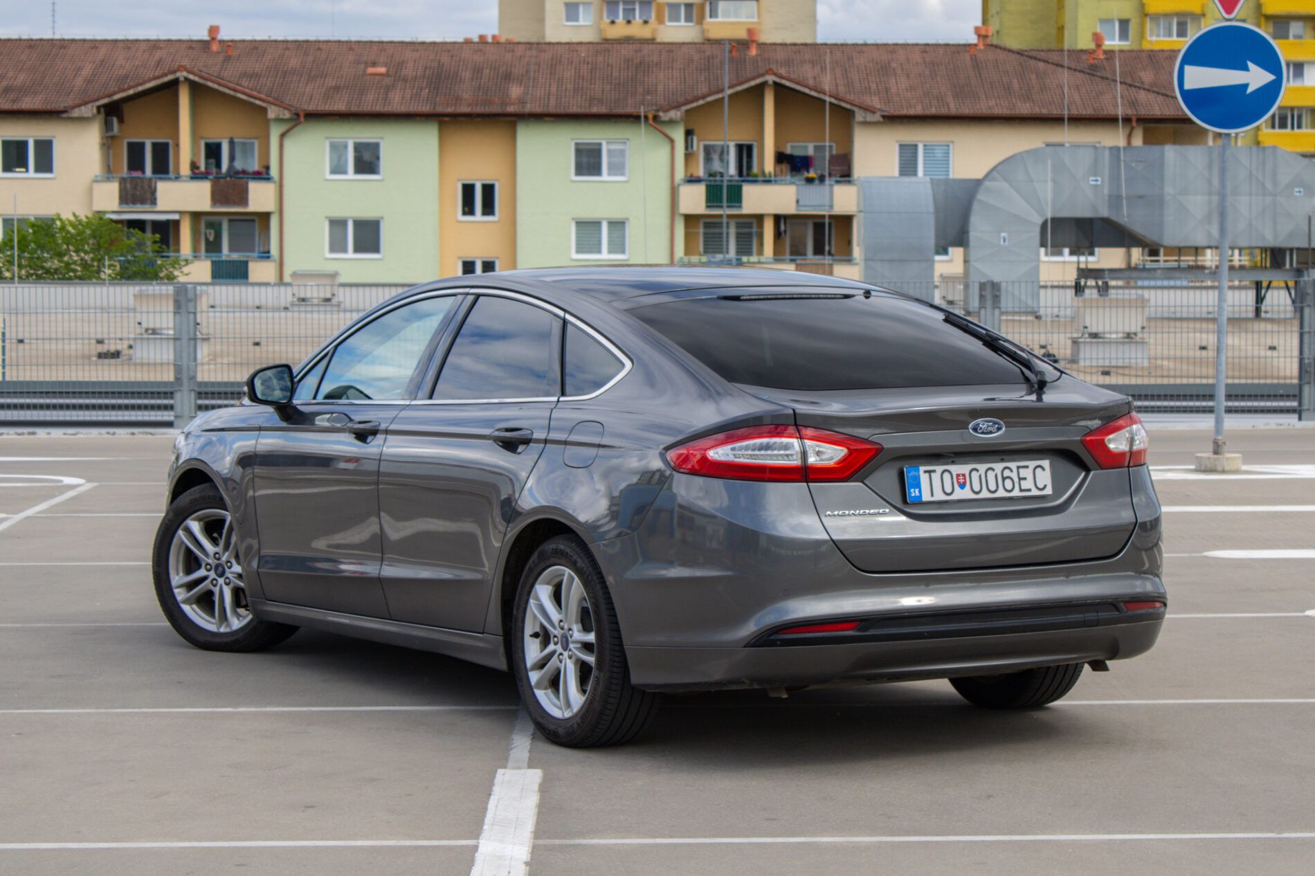 Ford Mondeo - fotka 6