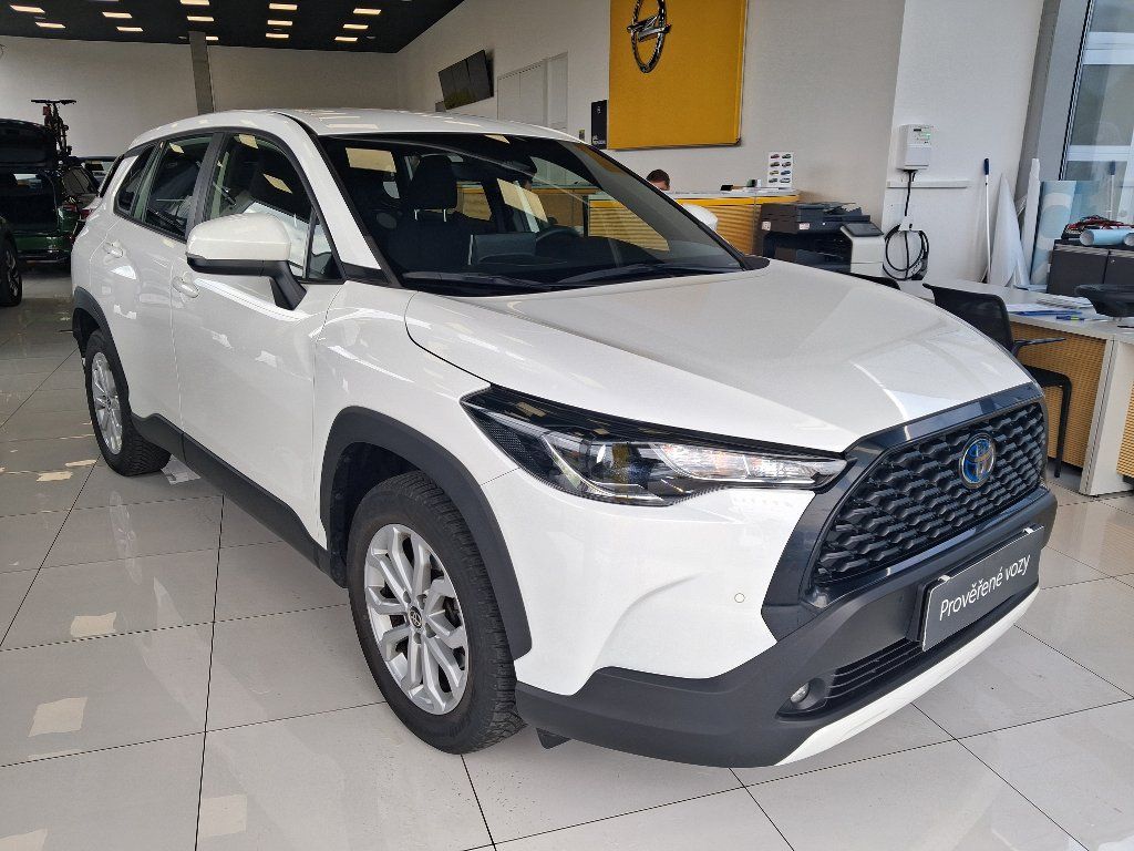 Toyota Corolla Cross, 2.0HEV 112kW 2023 - fotka 3