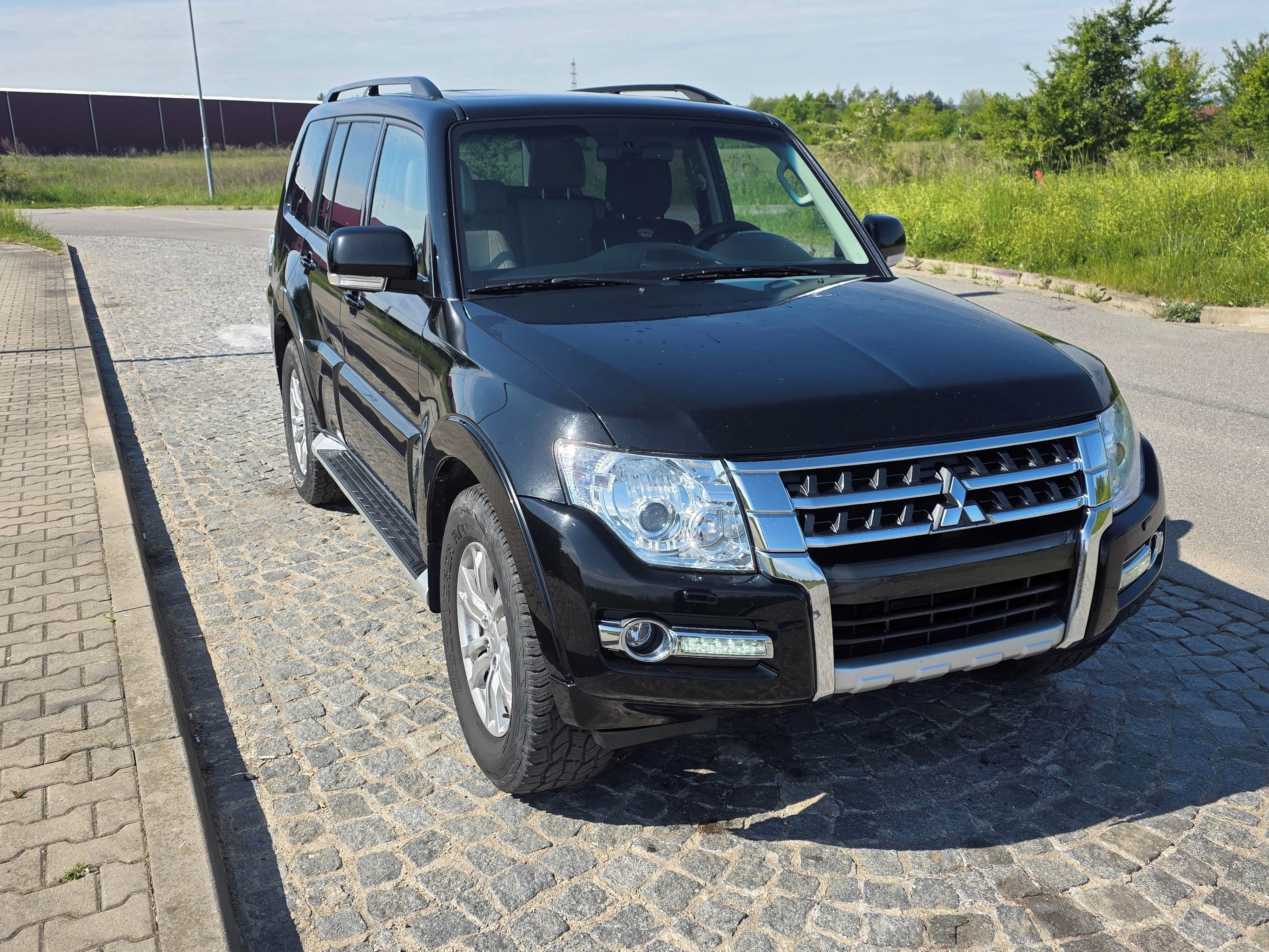 Mitsubishi Pajero, 3.2 DID - fotka 2