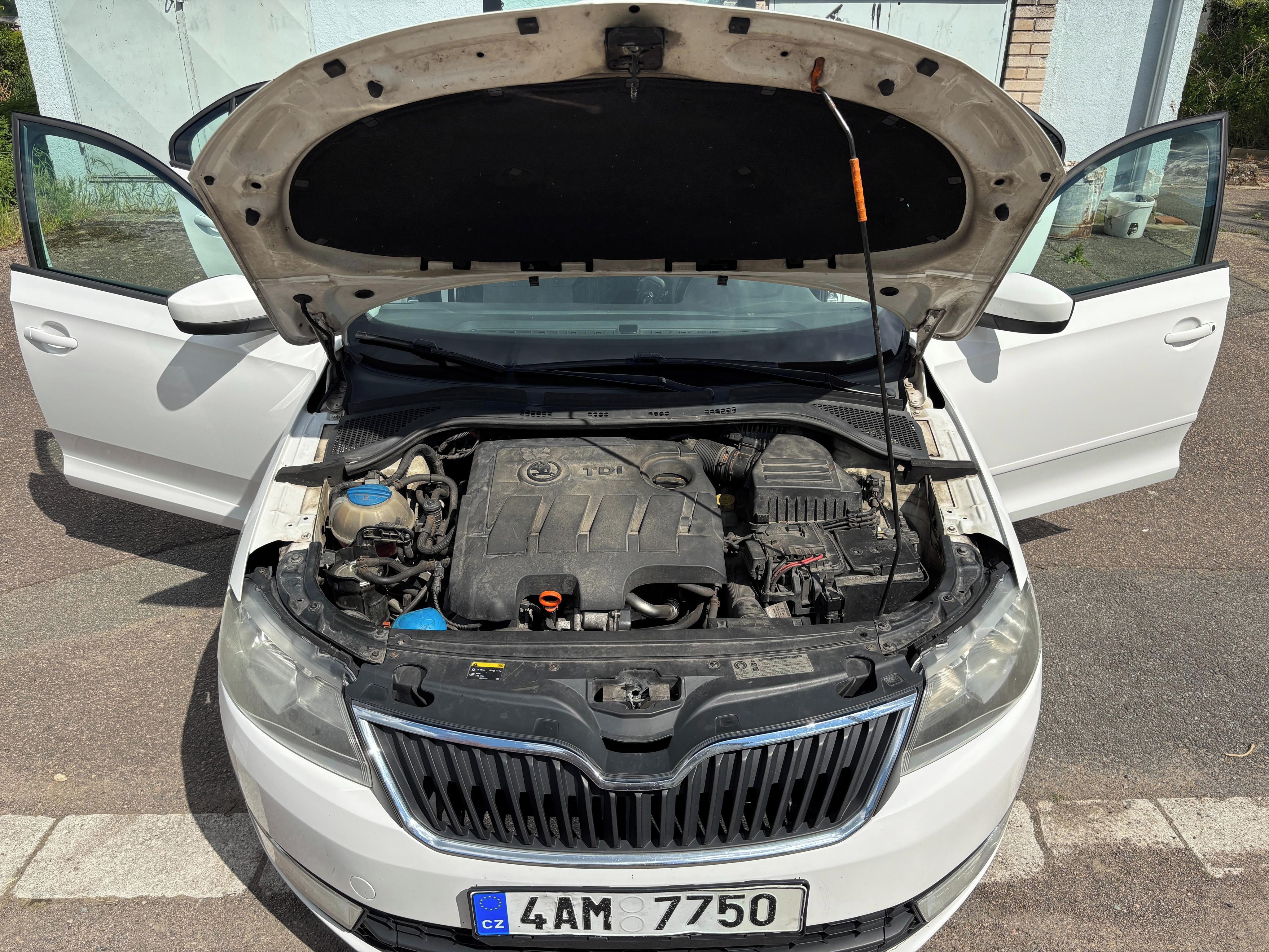 Škoda Rapid, Škoda Rapid 1.6 TDI 77 kW - fotka 2