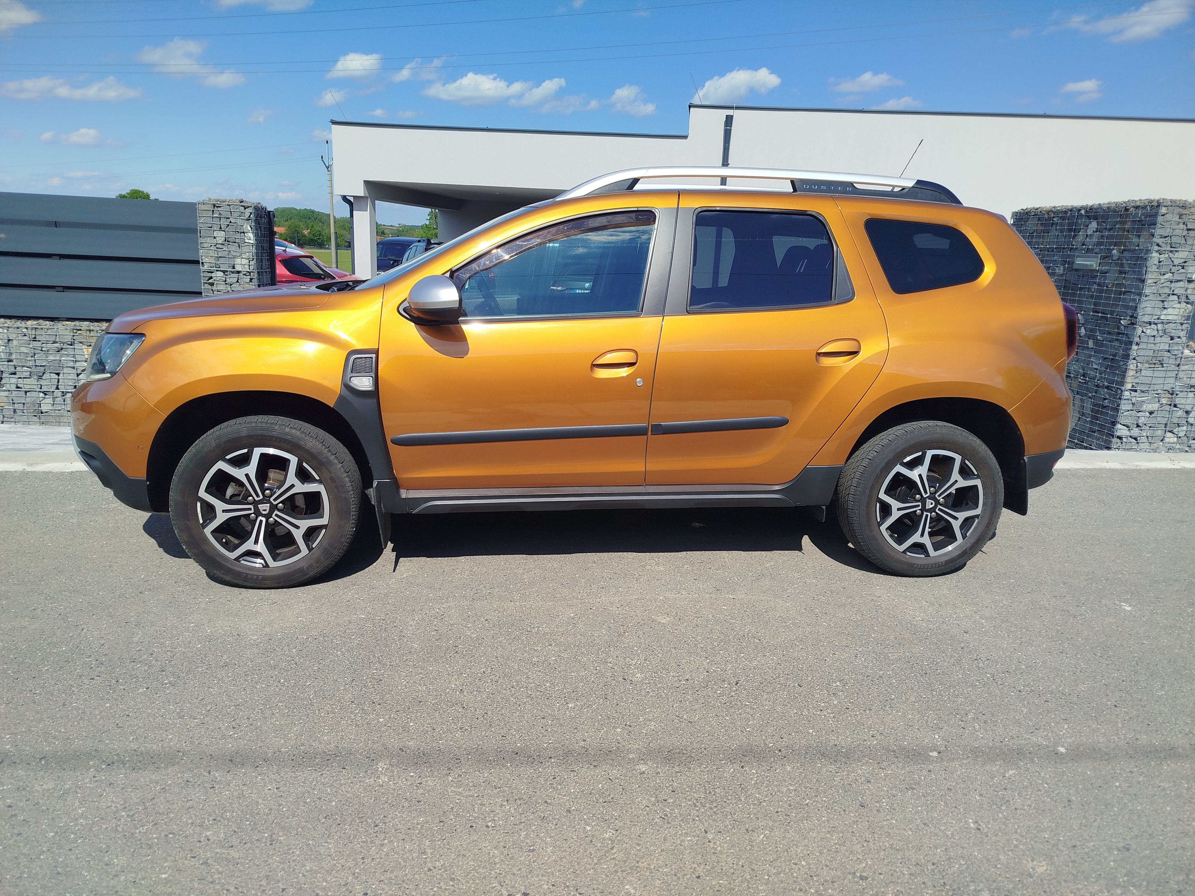 Dacia Duster, Prestige, 1 Majitel, tažné, - fotka 2