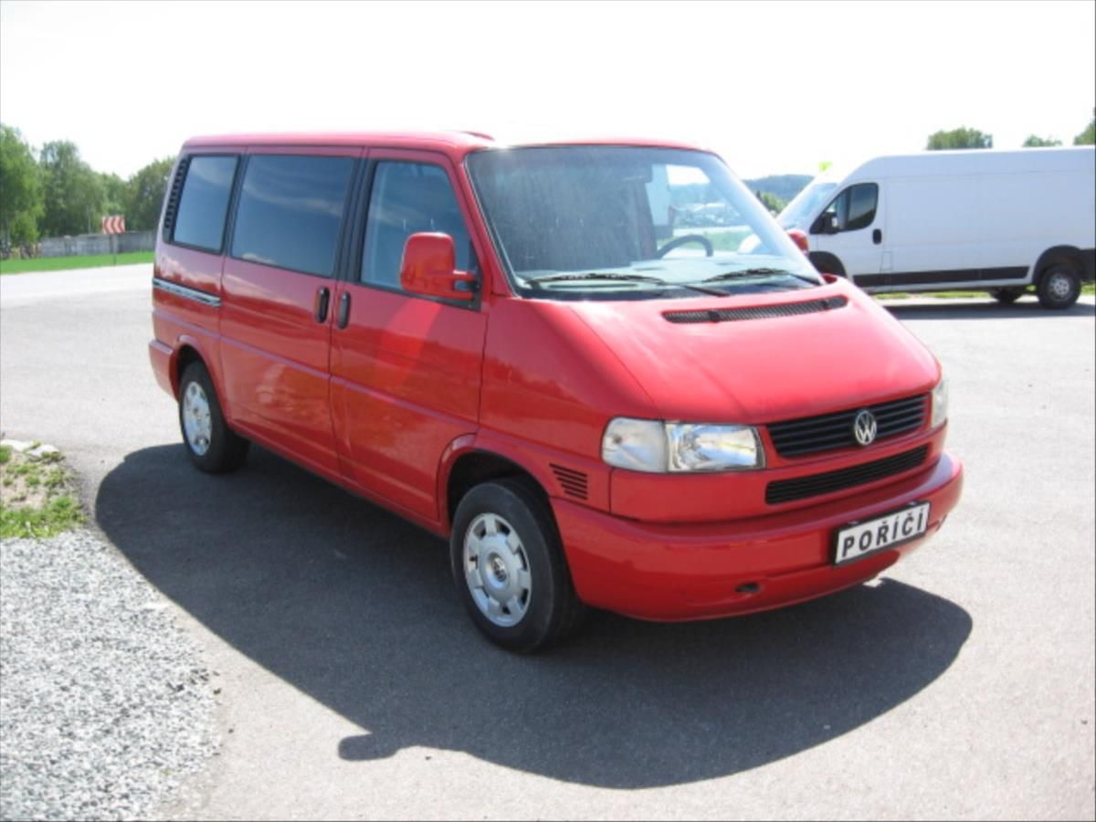 Volkswagen Multivan, 2,5 i  116 HP - fotka 3