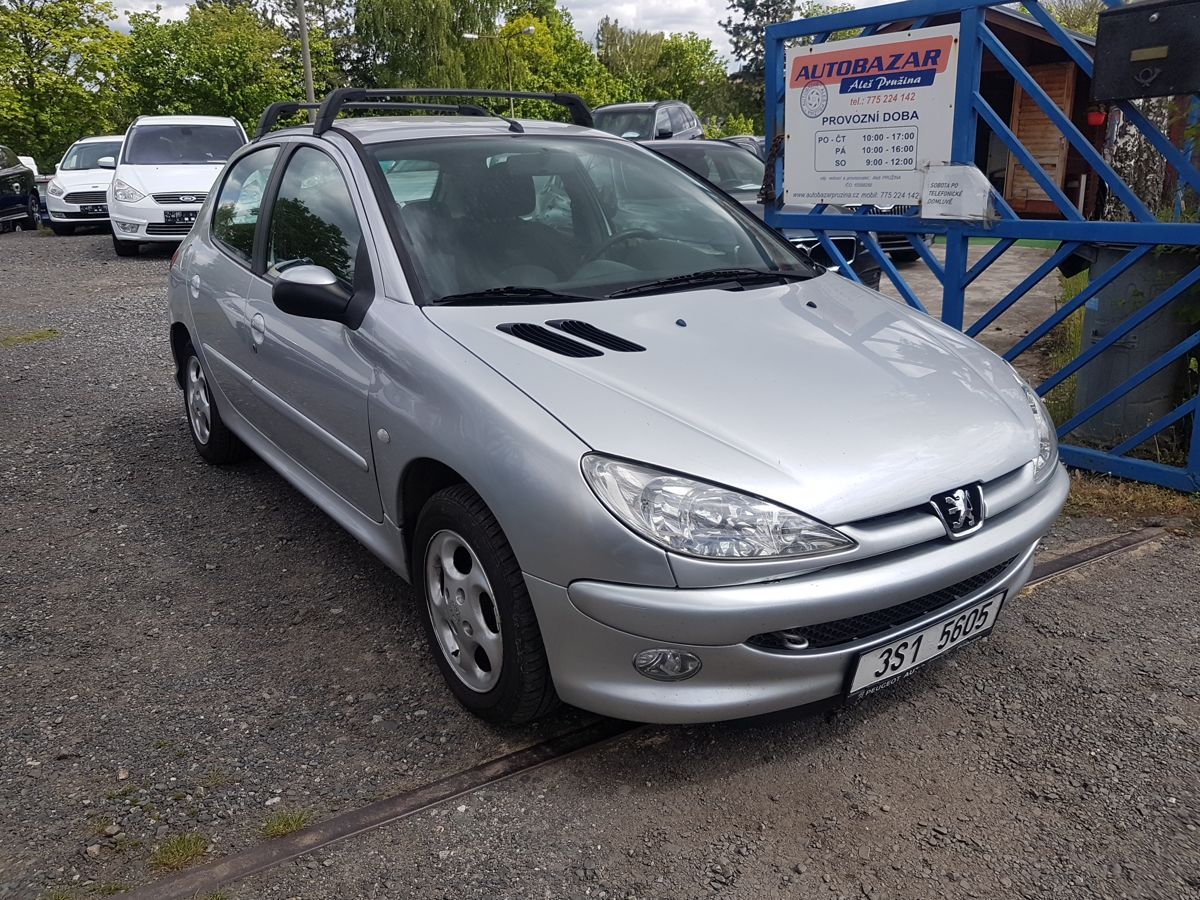 Peugeot 206, 1.1i NOVÁ STK