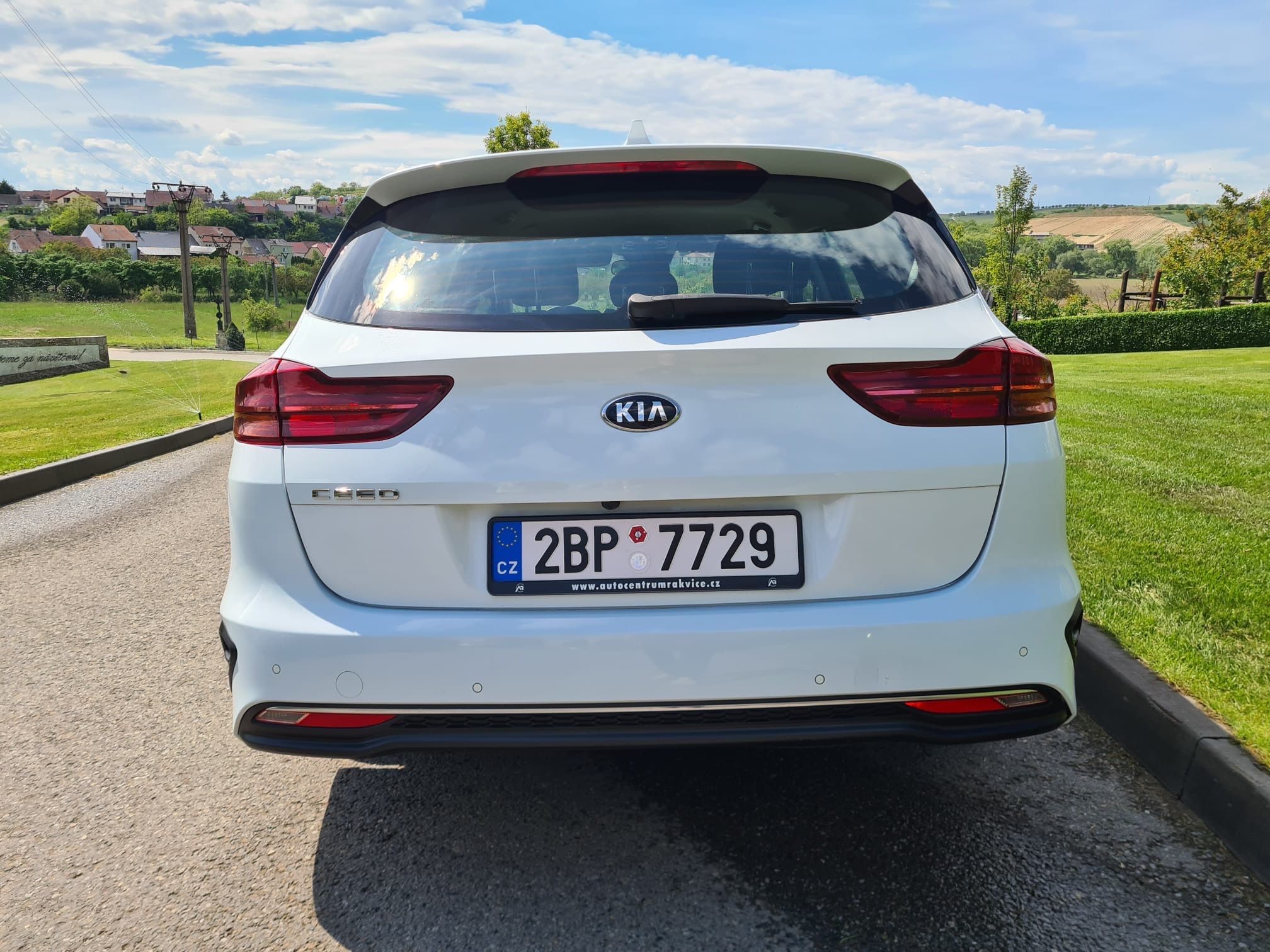 Kia Cee´d, 1.5 T-GDI SW AUT. DPH ČR - fotka 6