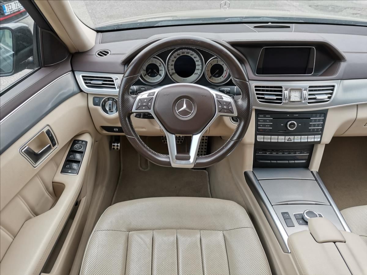 Mercedes-Benz Třídy E, 3,0 E 350 Pobočka Kolín - fotka 6
