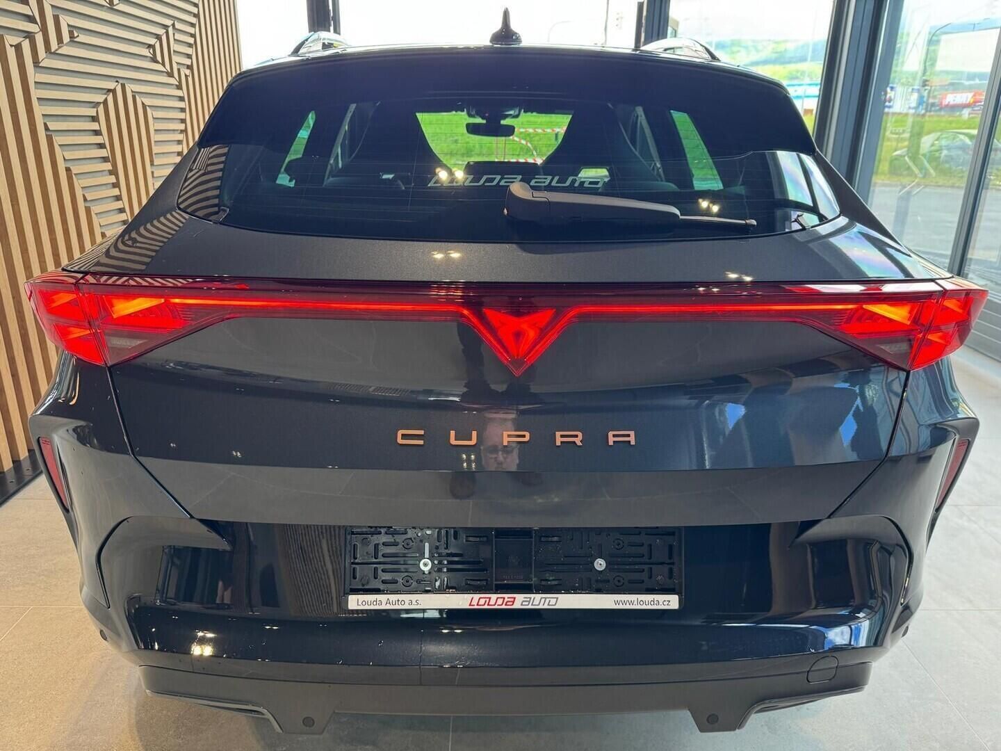 Cupra Formentor, 1,5 eTSI 110 kW - fotka 5