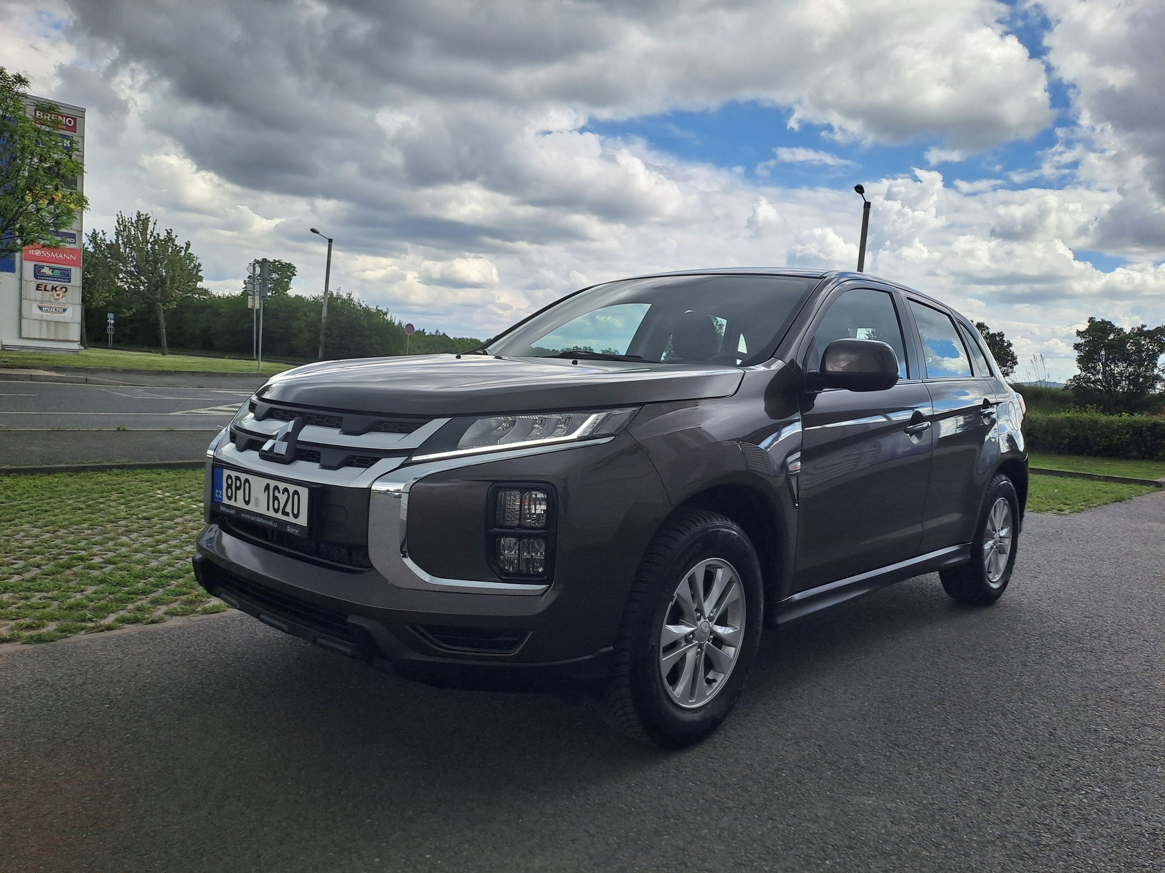Mitsubishi ASX, 2.0 MIVEC 1.MAJ PERFEKTNÍ STAV - fotka 3