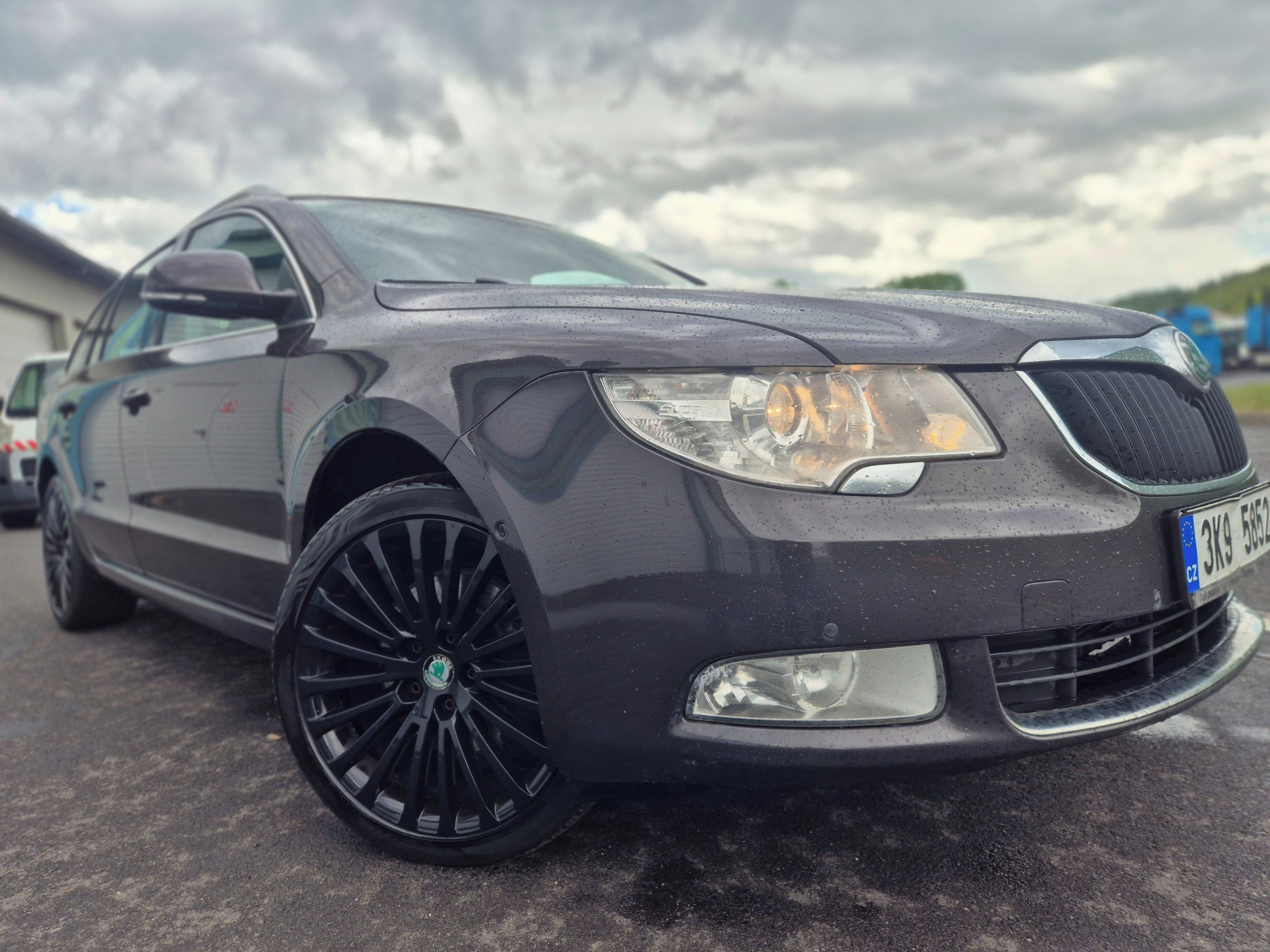 Škoda Superb, 1 maj.plný servis ZÁRUKA 1 ROK - fotka 2