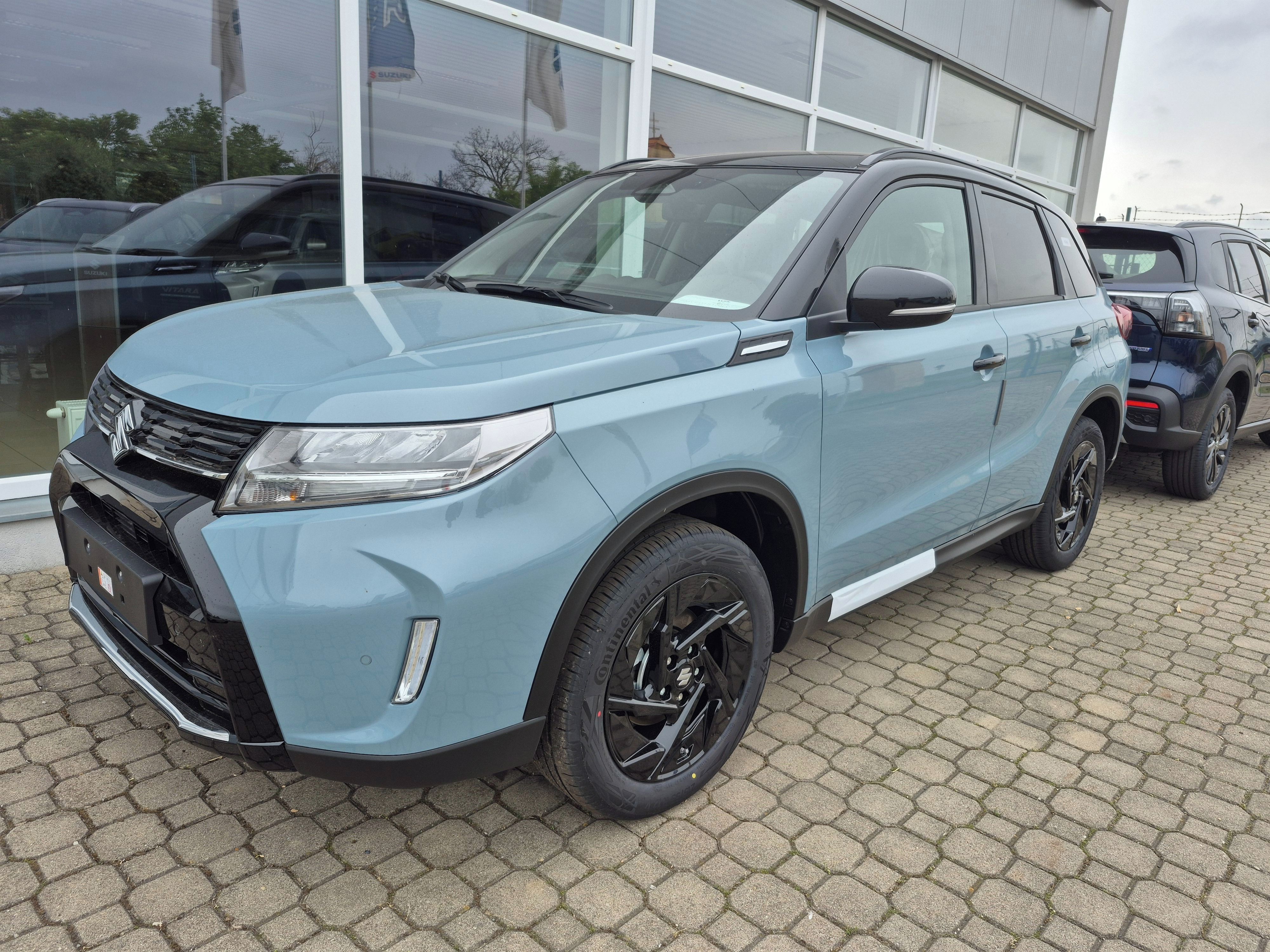 Suzuki Vitara, 1,4 Elegance 4x4 AllGrip Black - fotka 4