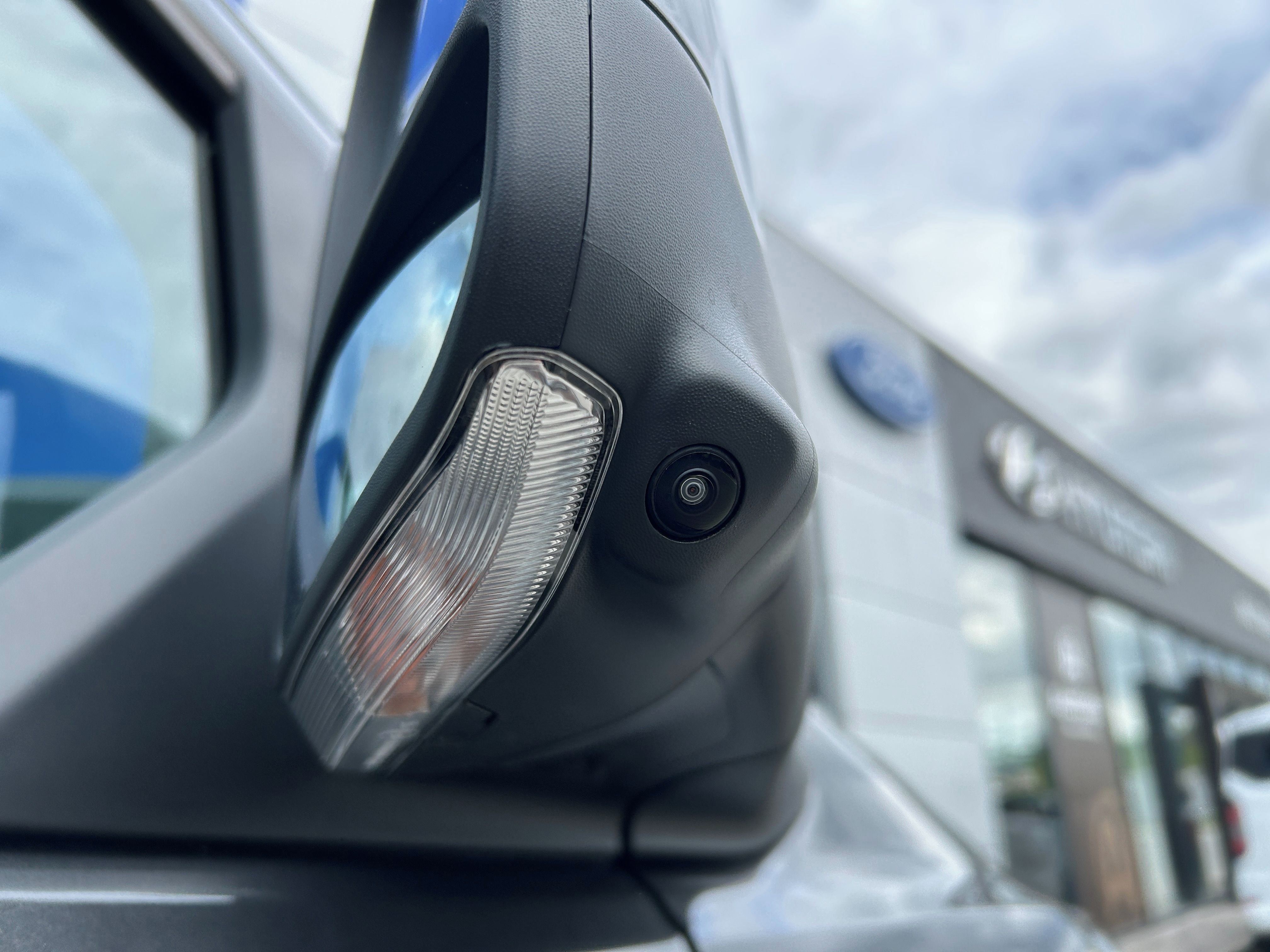Ford Tourneo Custom, Titanium X L2 2.0EcoBlue 110kW - fotka 5