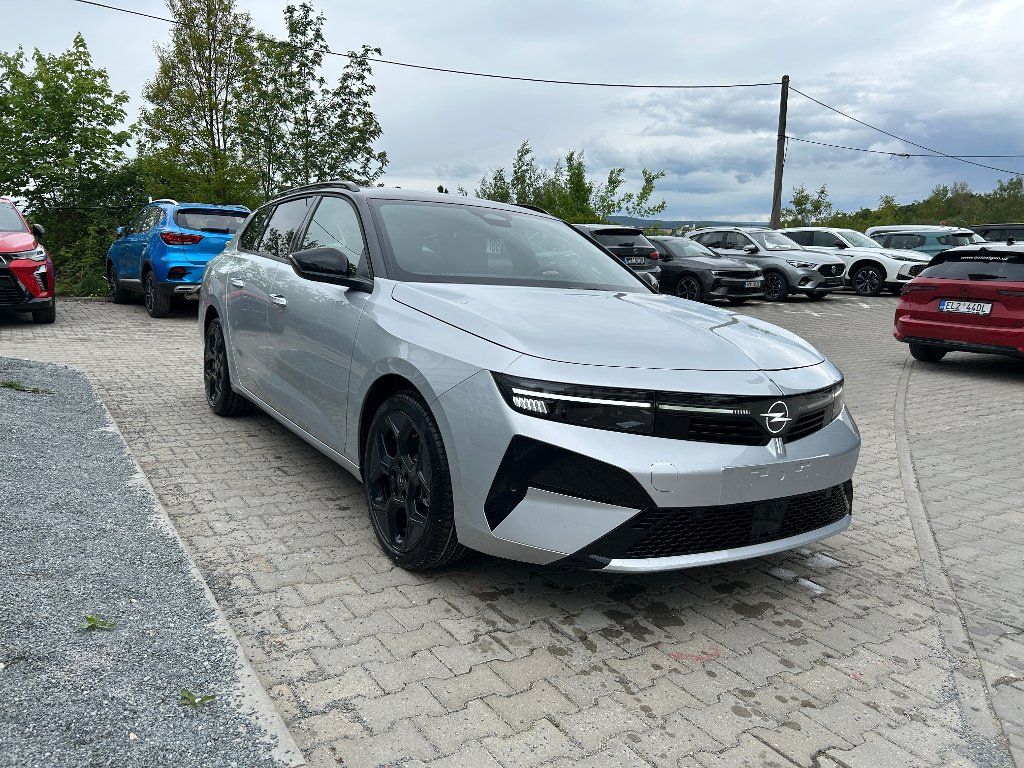 Opel Astra, ST Ultimate 1,5 CDTI 96kW AT8 - fotka 5