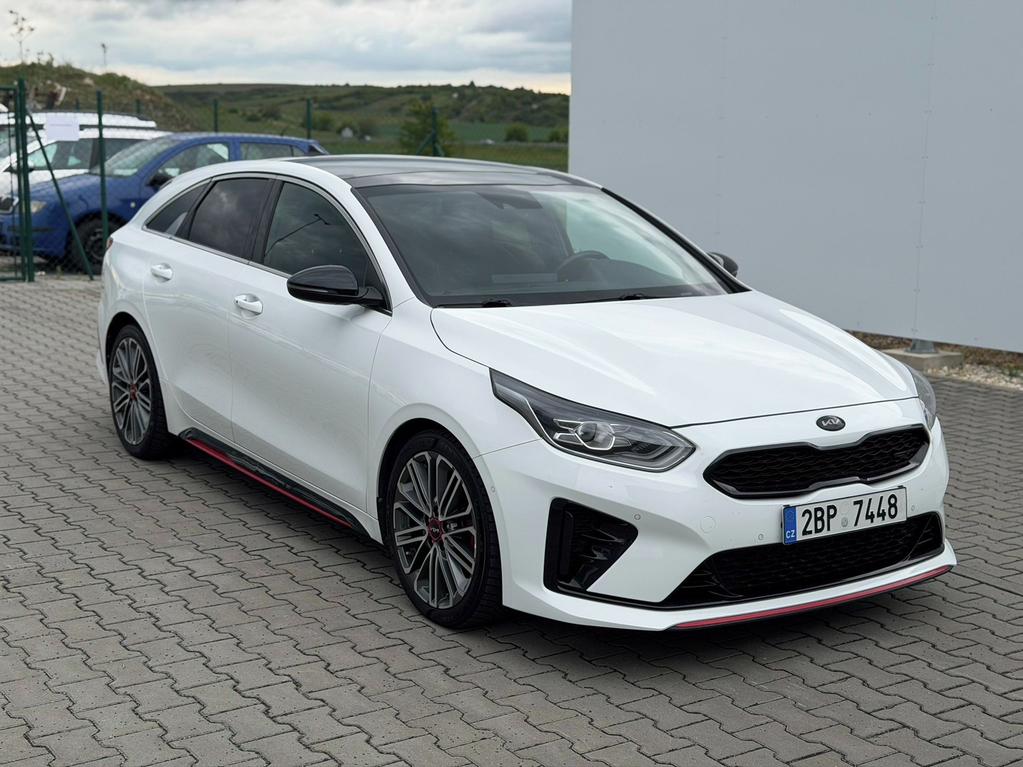 Kia ProCeed, 1.6 T-GDI 150 kW GT DCT