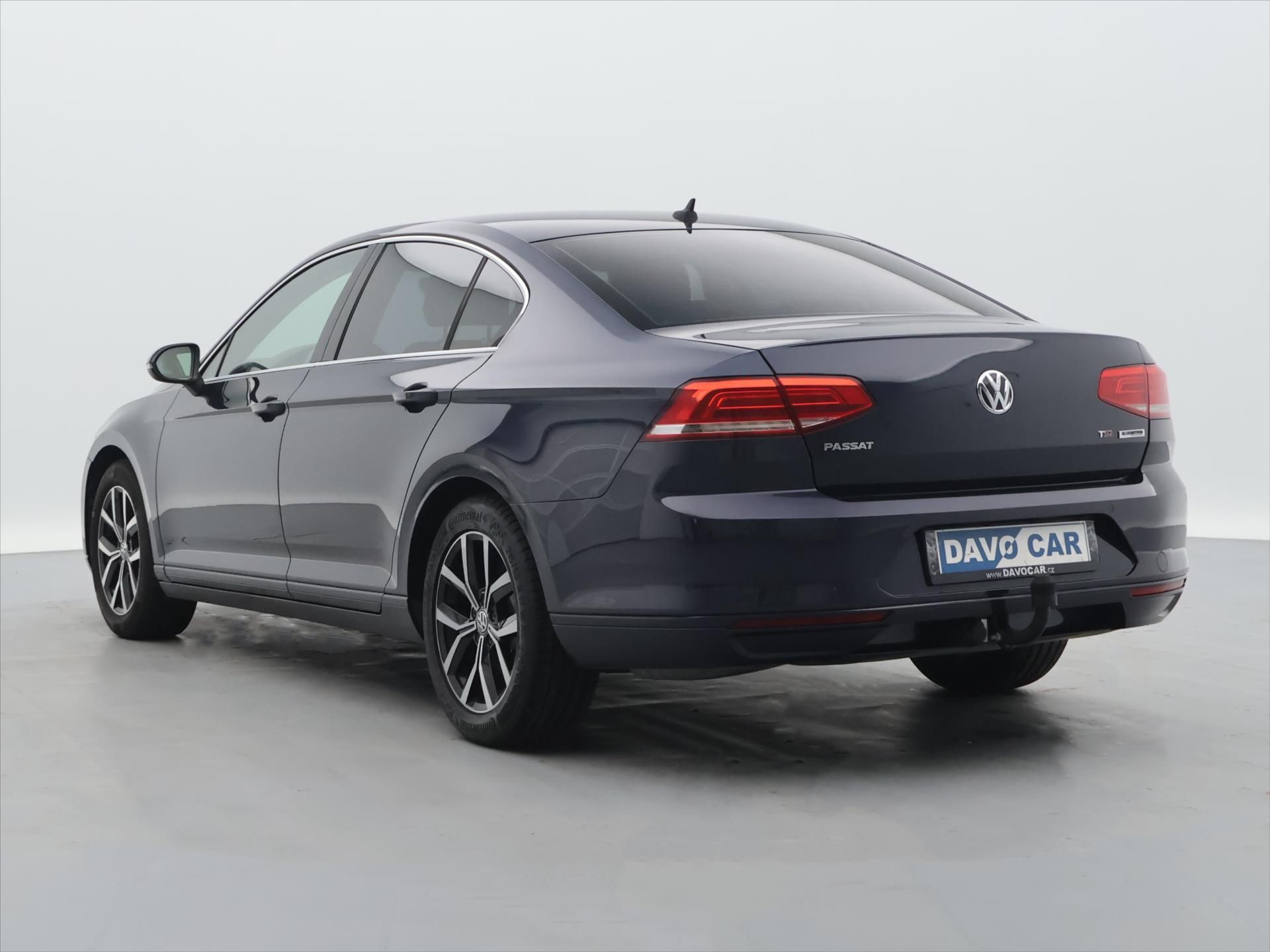 Volkswagen Passat, 1.4 TSI 110kW LED DSG Tažné - fotka 5