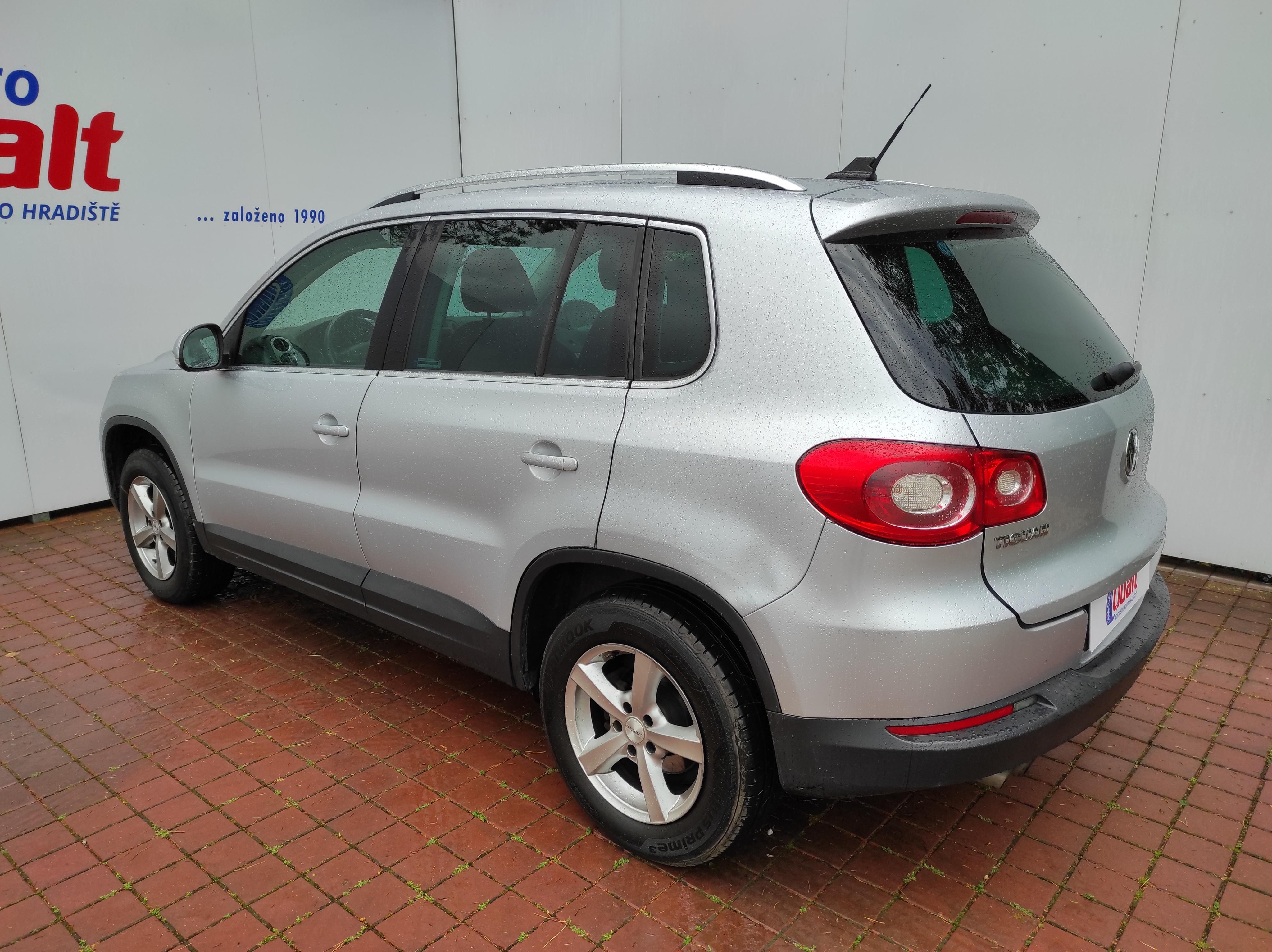 Volkswagen Tiguan, 2.0 TDi 4x4 DSG, ČR, SERVISKA - fotka 6