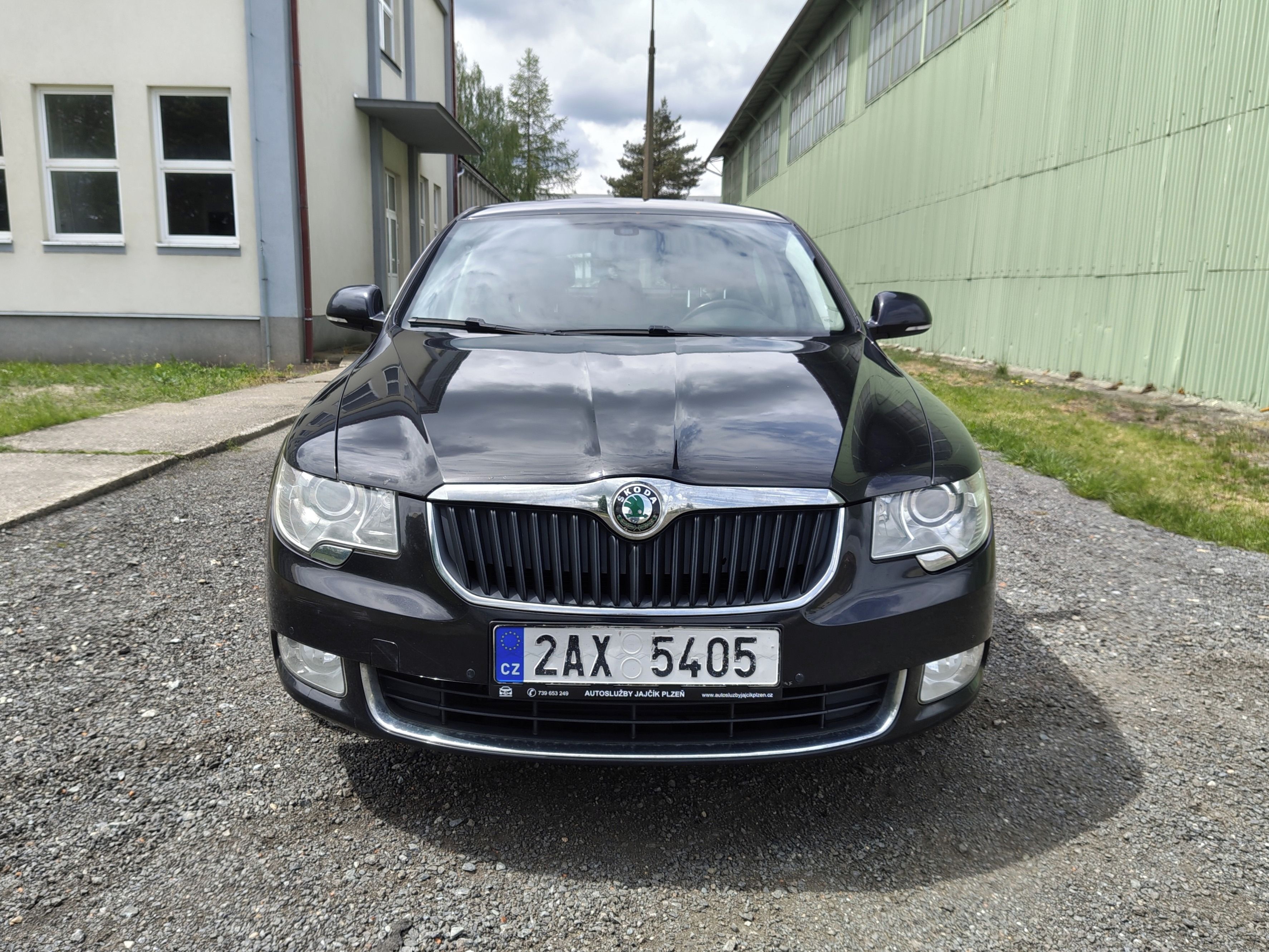 Škoda Superb, 2.0 TDI CR 125kW 4x4 Elegance - fotka 2