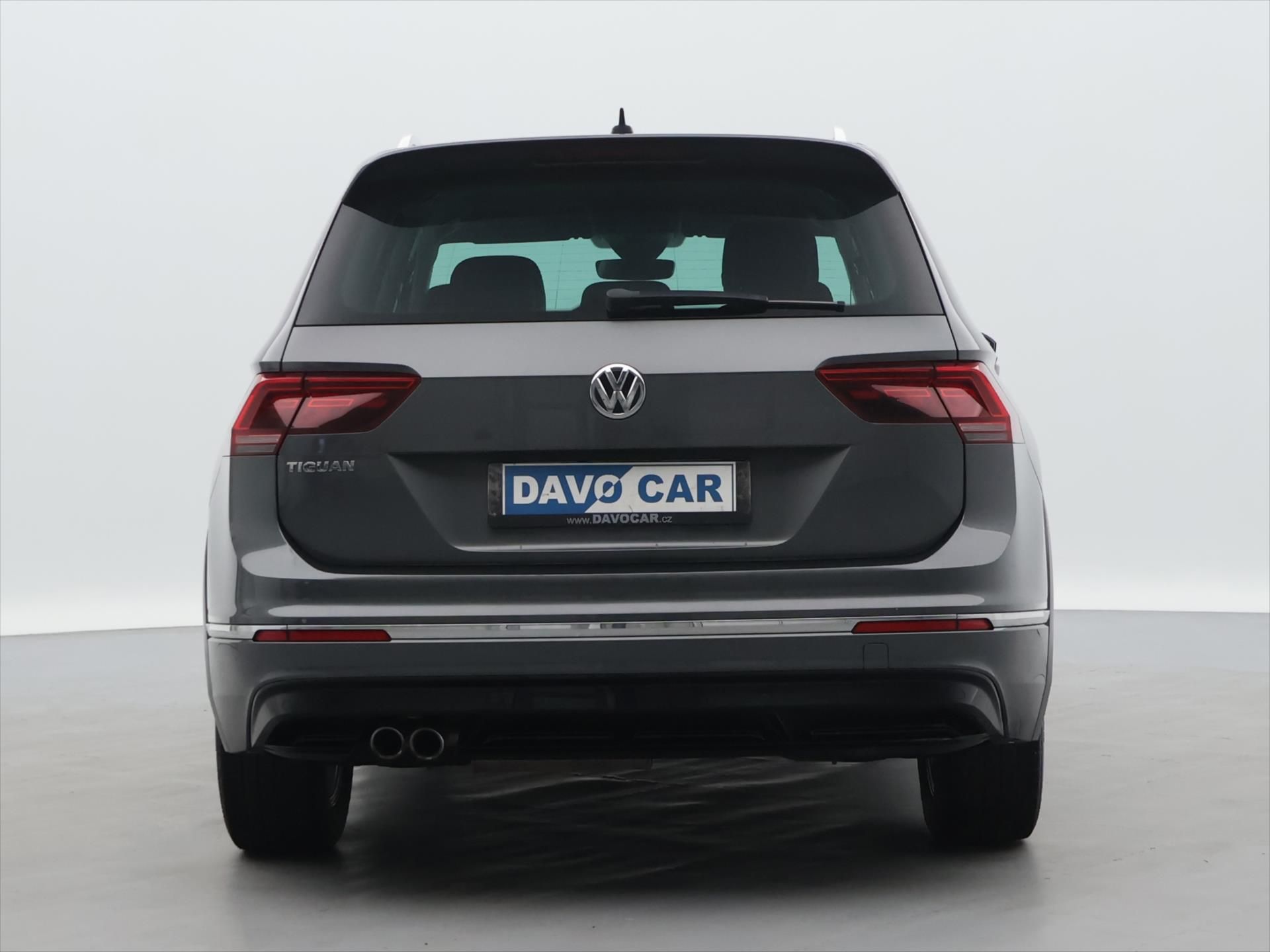 Volkswagen Tiguan, 2,0 TDI 110kW R-line DSG DPH - fotka 6