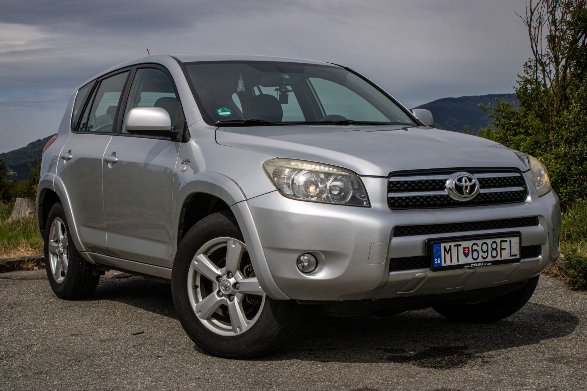 Toyota Rav4 - fotka 3