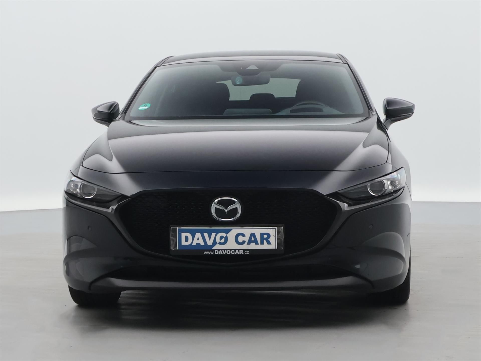 Mazda 3, 2.0 eSkyactive-G 90kW Homura A - fotka 2