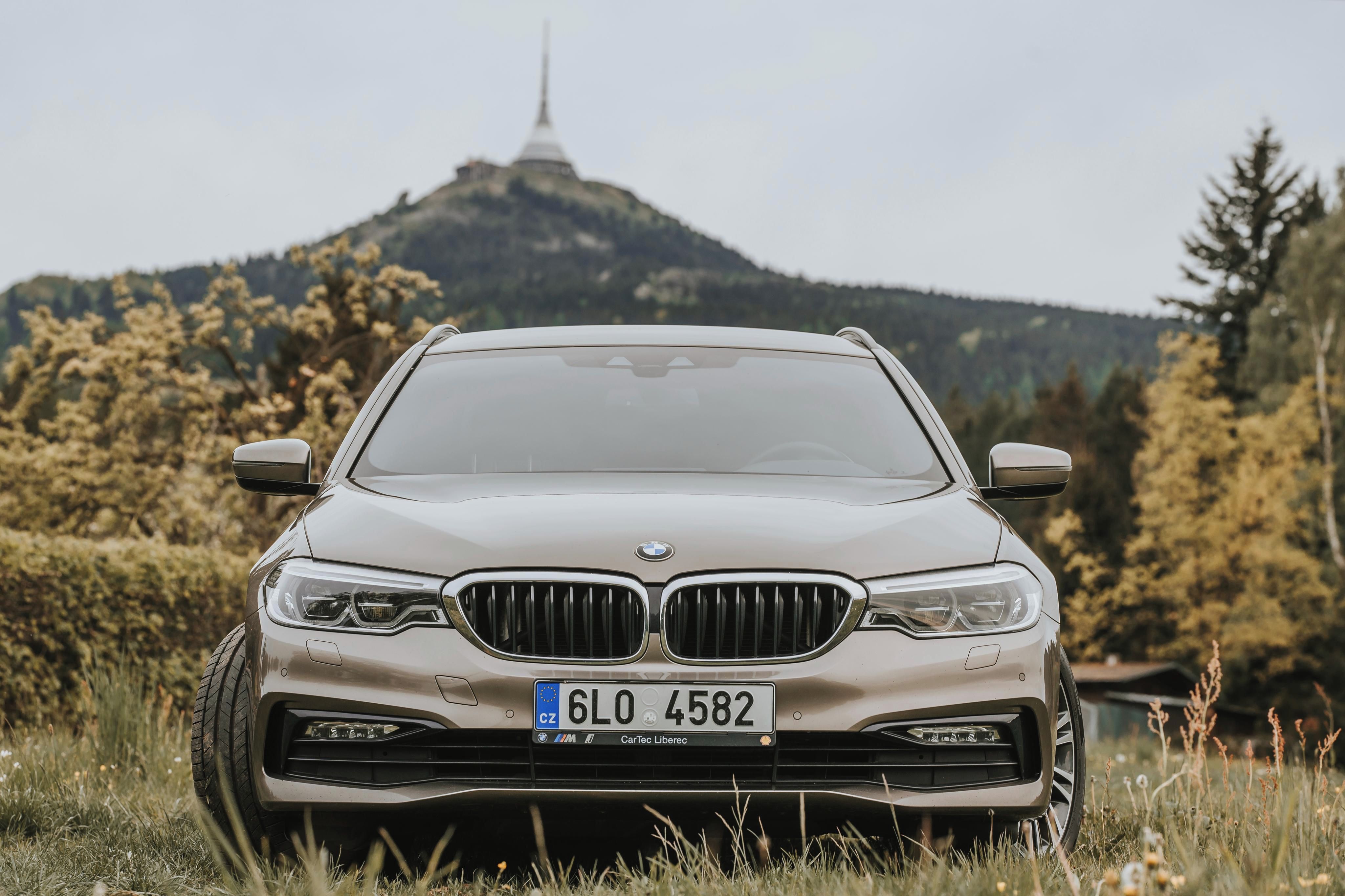 BMW Řada 5, BMW 520D XDrive, Sportline