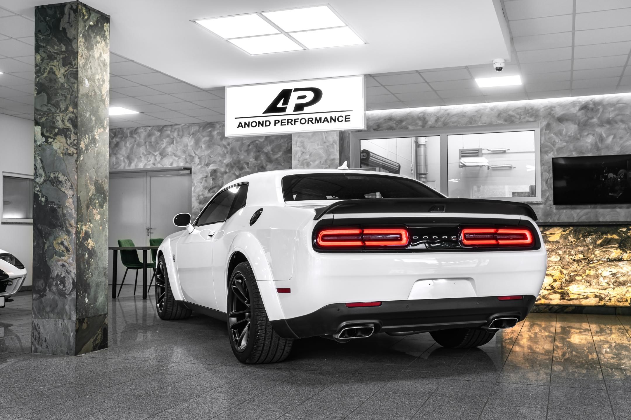 Dodge Challenger, R/T 6.4 SCAT PACK 392 WIDEBODY - fotka 4