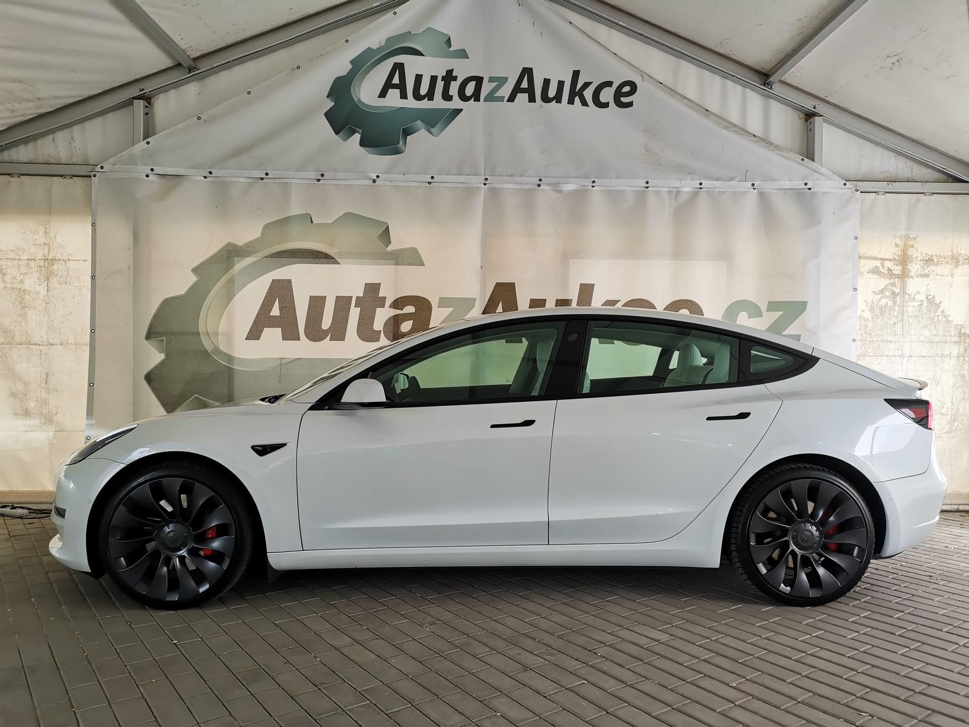 Tesla Model 3, 377KW Performance 39tkm Enchan - fotka 5