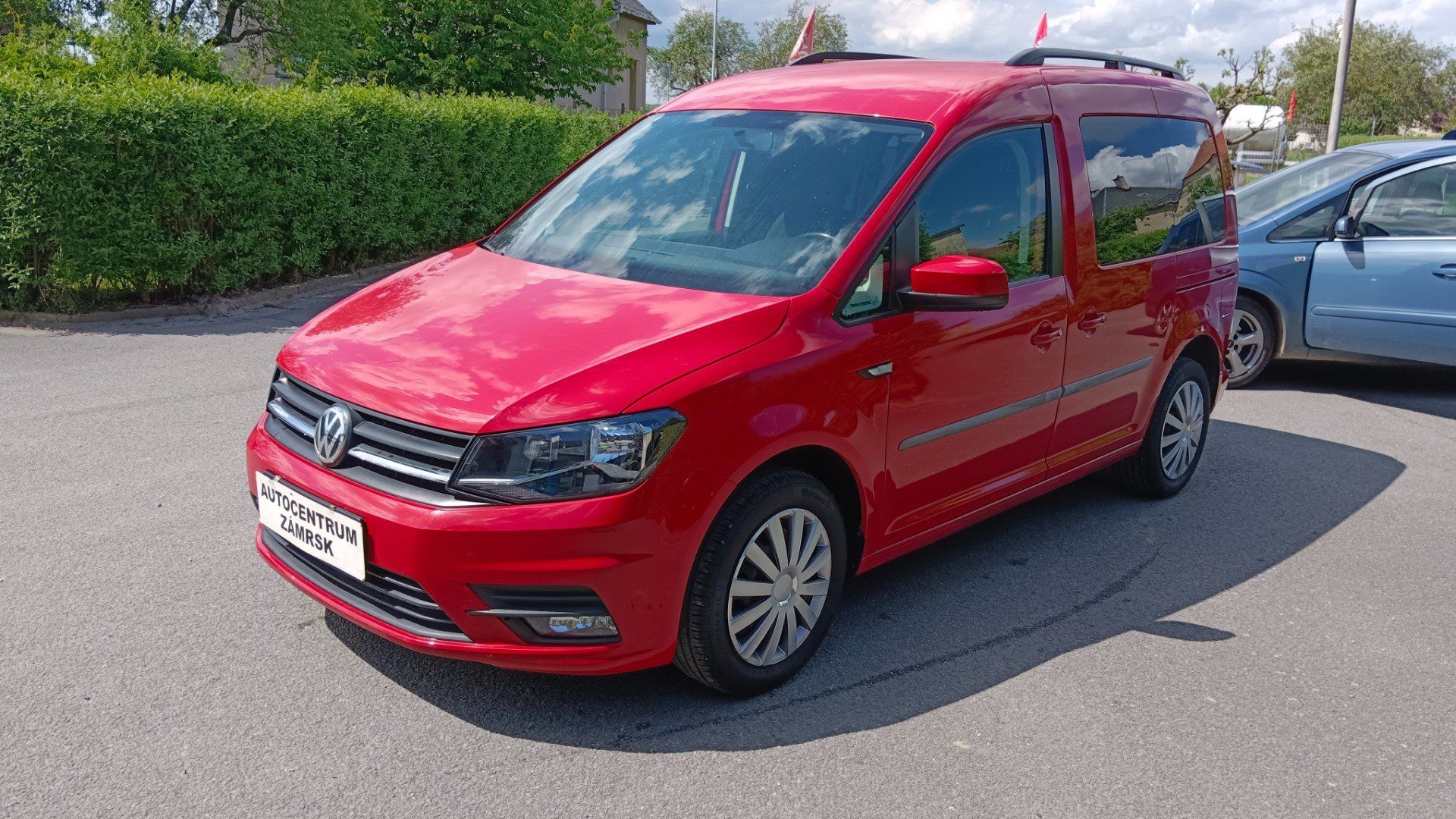 Volkswagen Caddy, 1.4 I 92 KW ČR - fotka 3