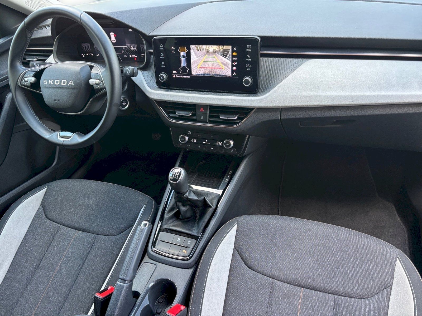 Škoda Kamiq, 1.0 TSI / 85 kW Top Selection - fotka 6