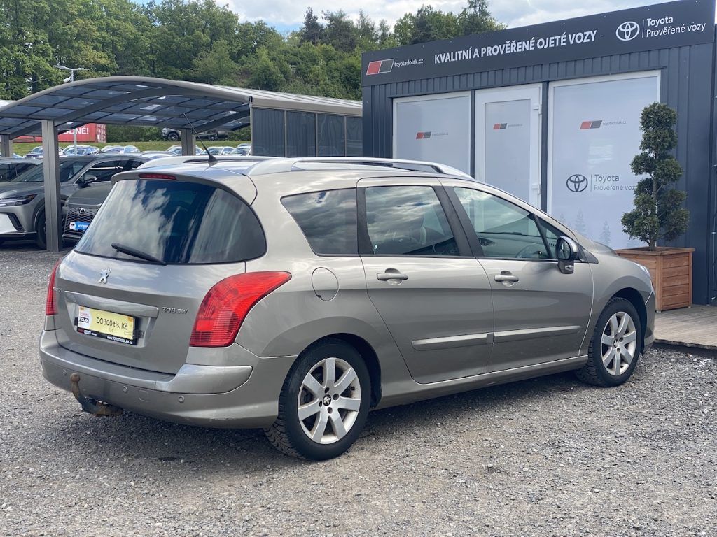 Peugeot 308, 1.6i, ČR, manual, tažné - fotka 6