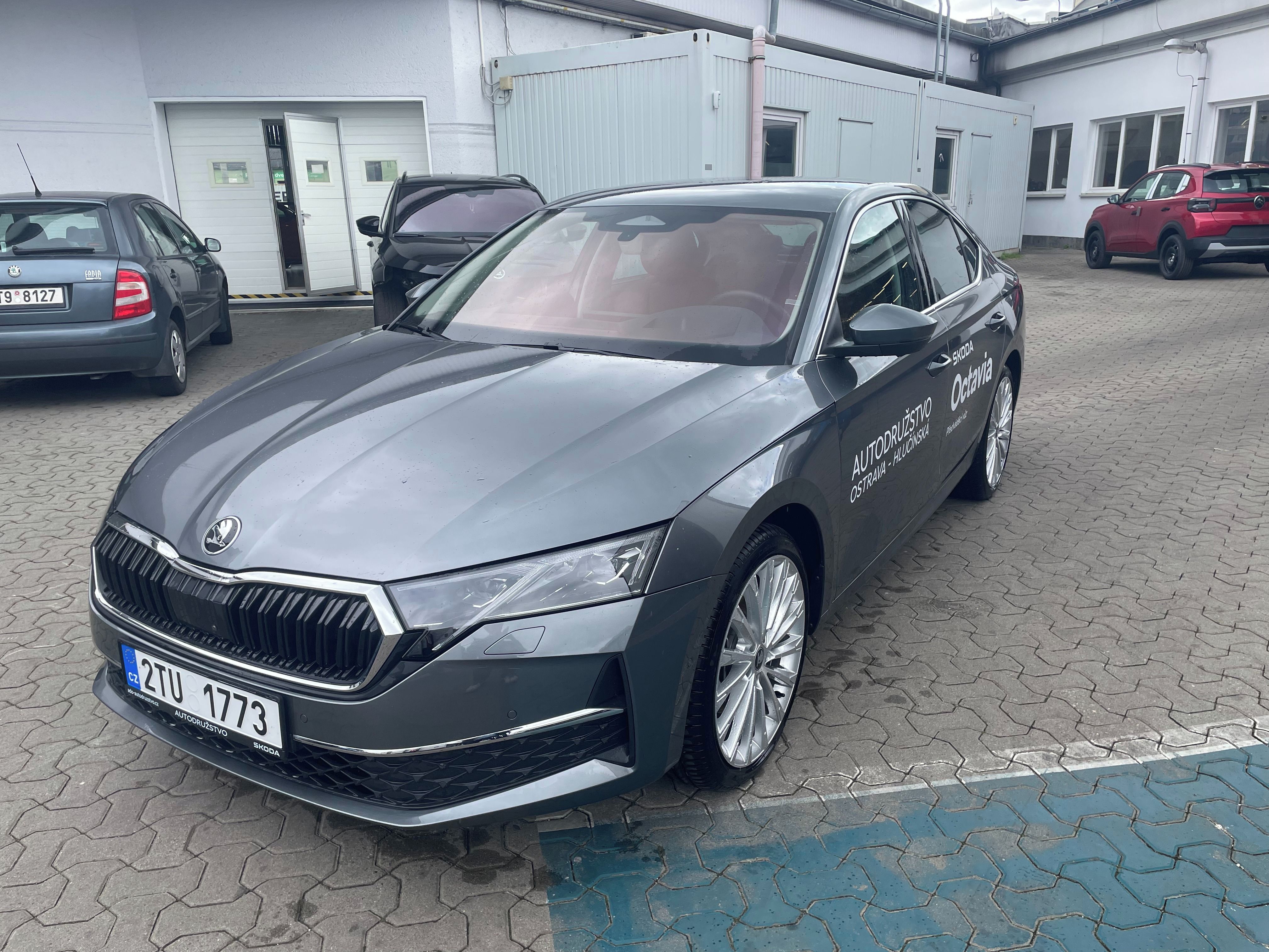 Škoda Octavia, 1,5 TSI m-HEV 110 kW 7-st.aut.