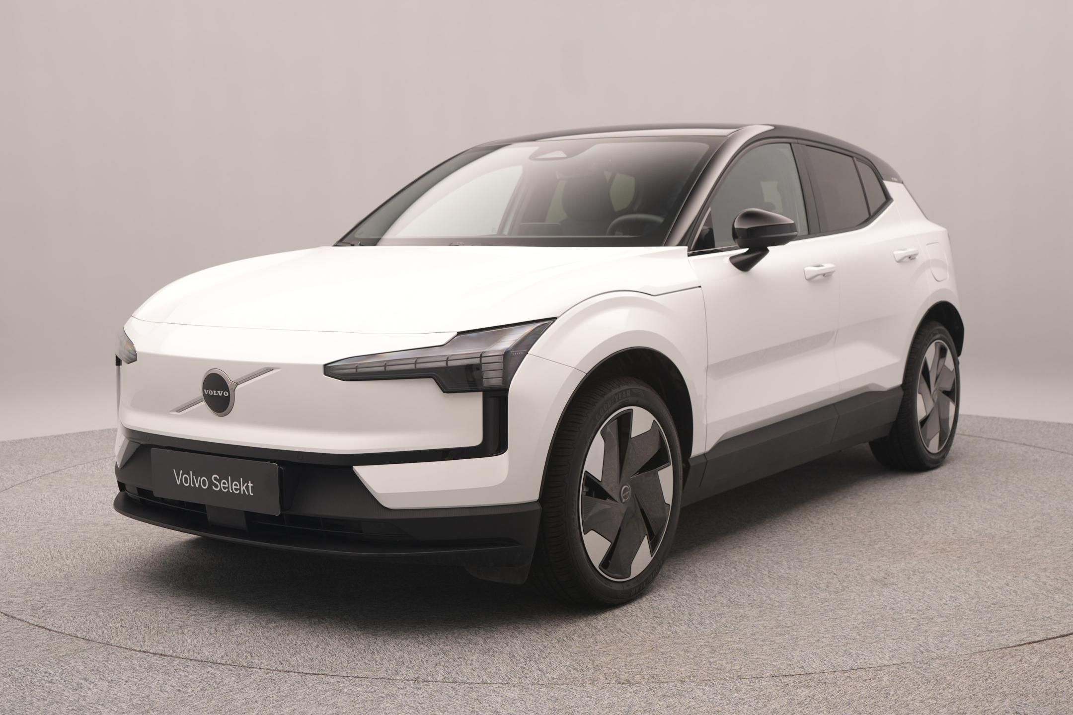 Volvo EX30, PURE ELECTRIC EXTENDED PLUS
