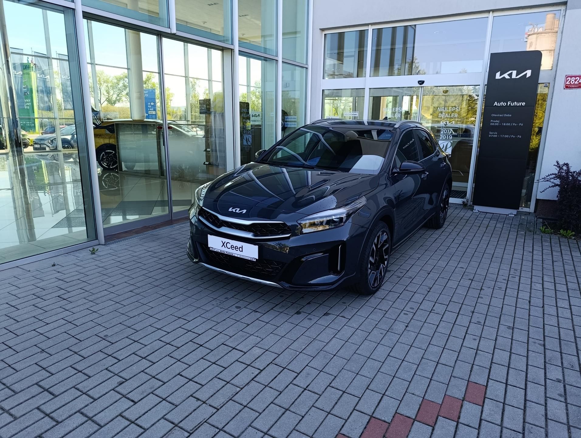 Kia XCee´d, 1,6 T-GDi 7DCT STEEL EDITION