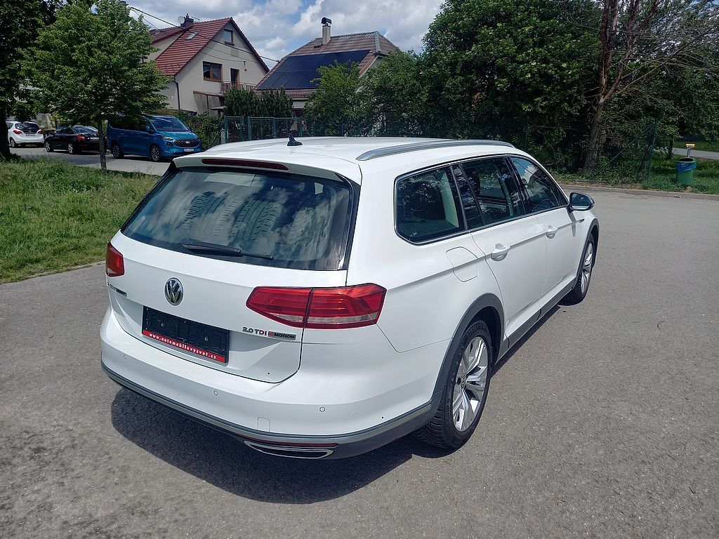 Volkswagen Passat, 2,0Tdi 140kw ALLTRACK+Dsg+ČR - fotka 3