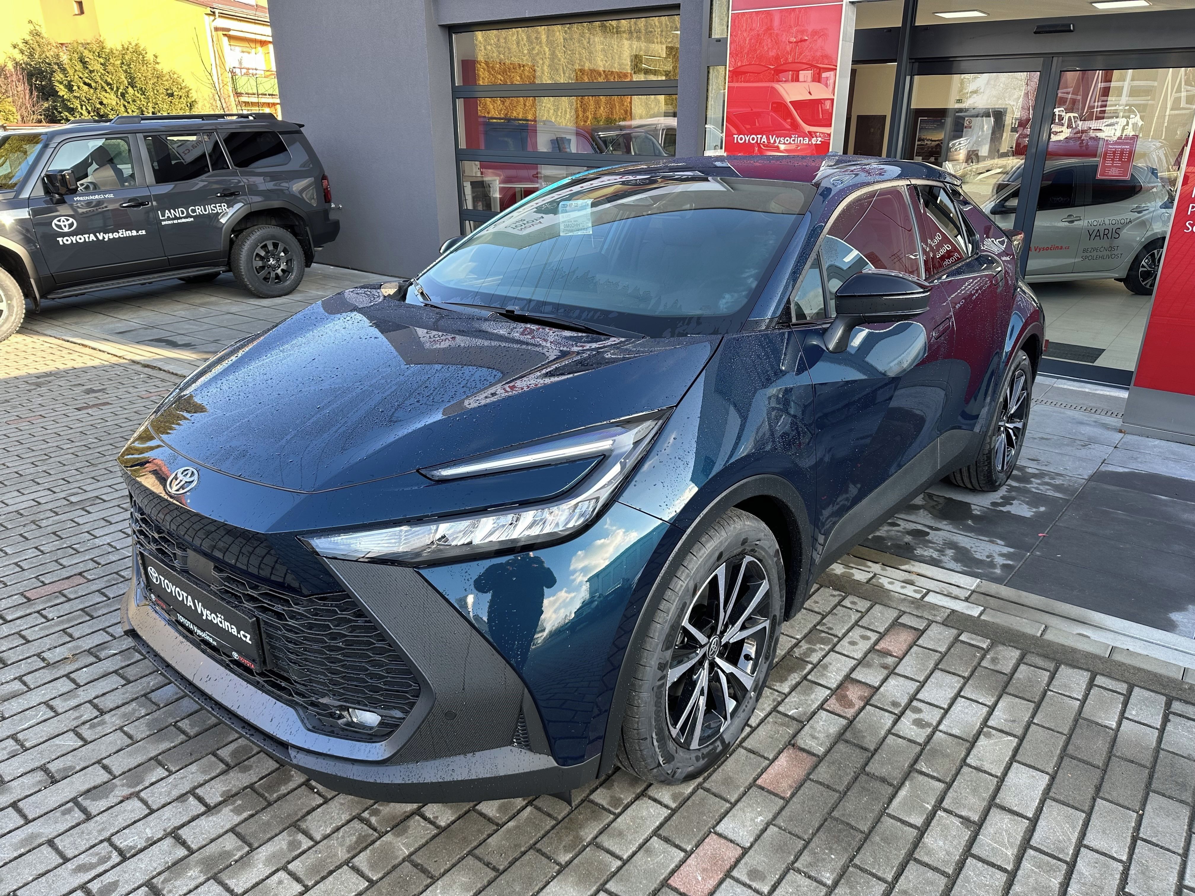 Toyota C-HR, 2.0Plug-in 223PS Style - Image 3
