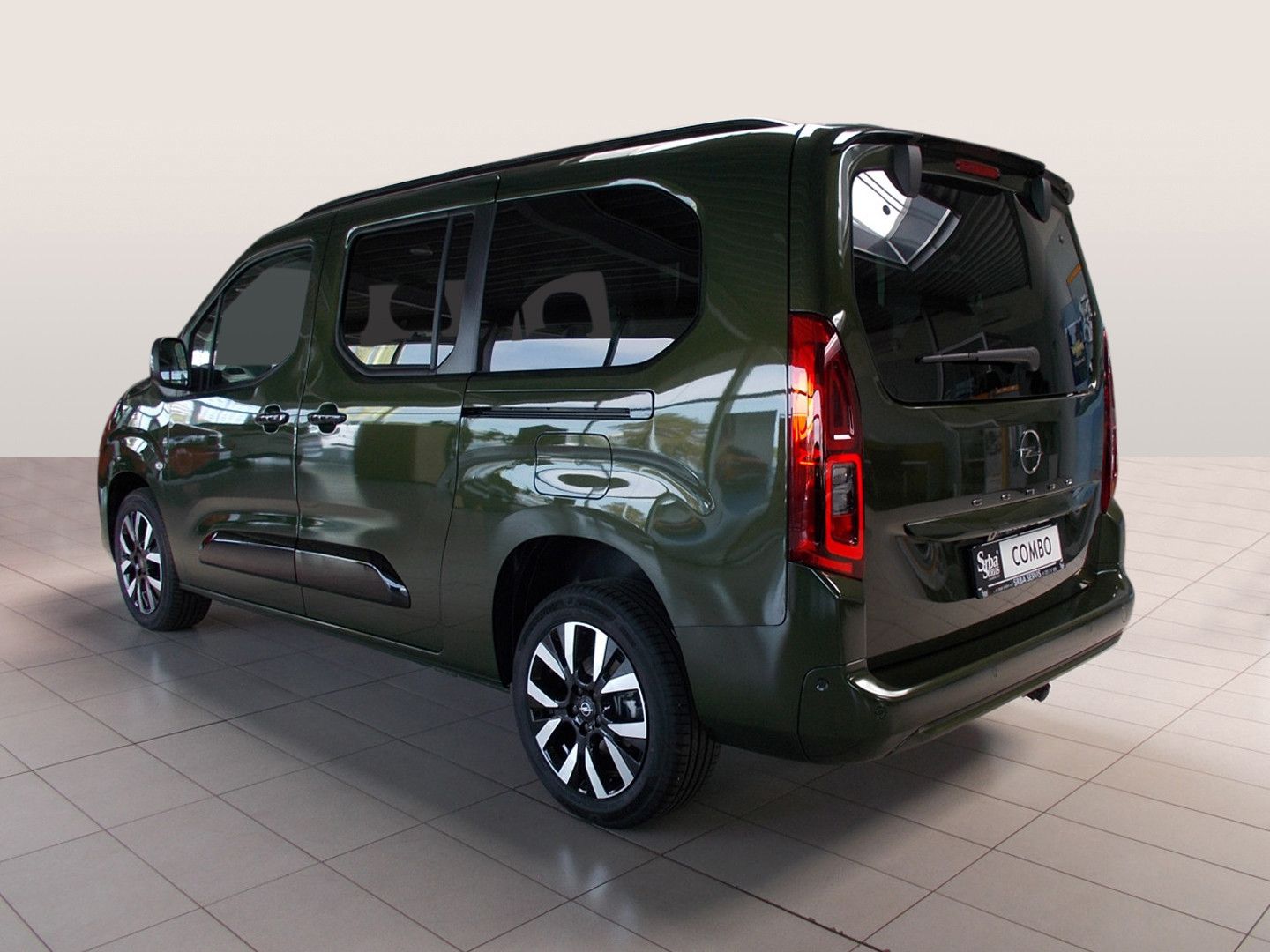 Opel Combo, Elegance Plus L2H1 1.5 CDTI (9 - fotka 3