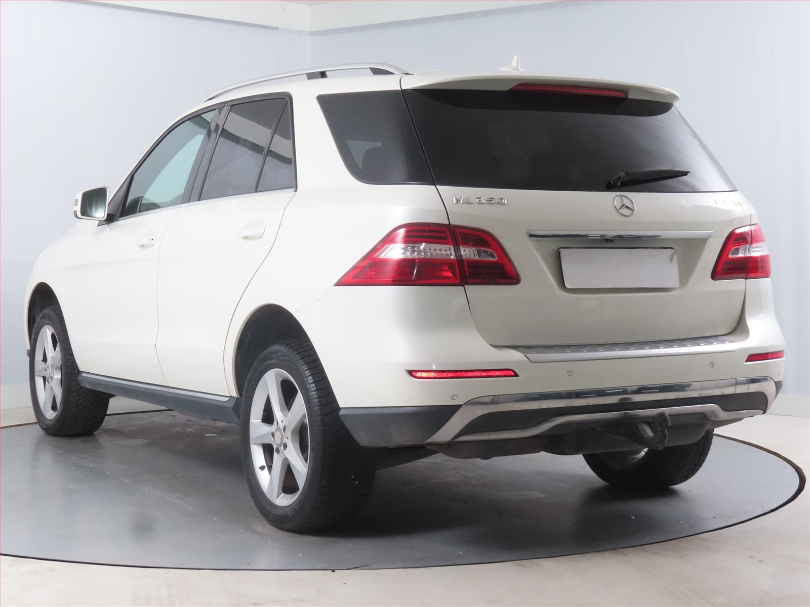 Mercedes-Benz Třídy M, ML 350 BlueTEC, 4X4, Automat - fotka 4