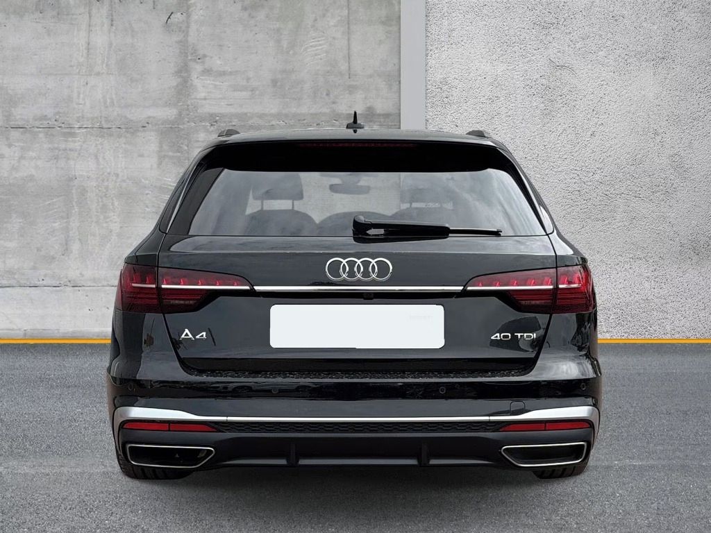 Audi A4 Avant, A4 Avant 40 TDI S line MATRIX - fotka 4