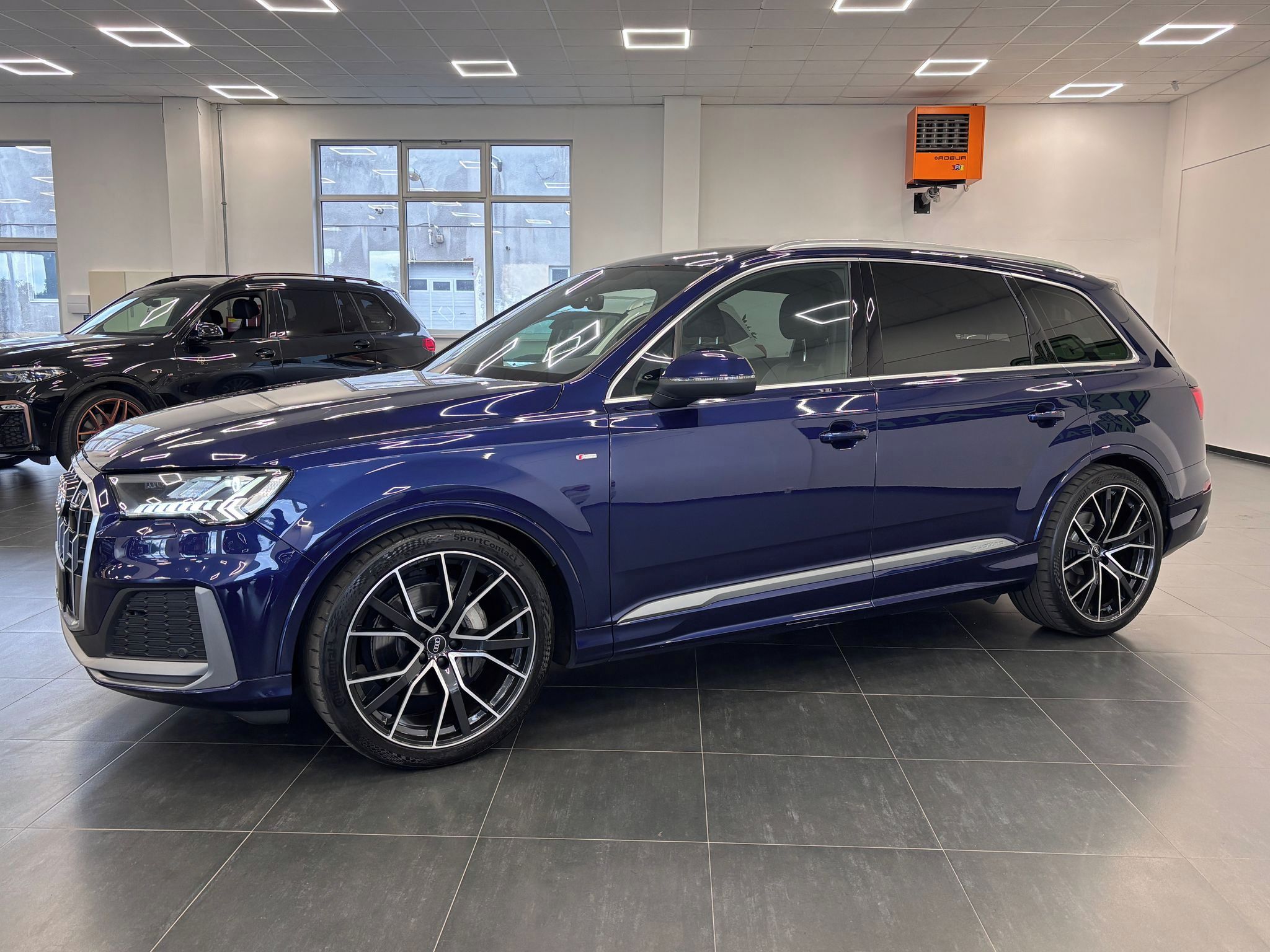 Audi Q7, SLine, 210kW, Matrix, Qauttro - fotka 3