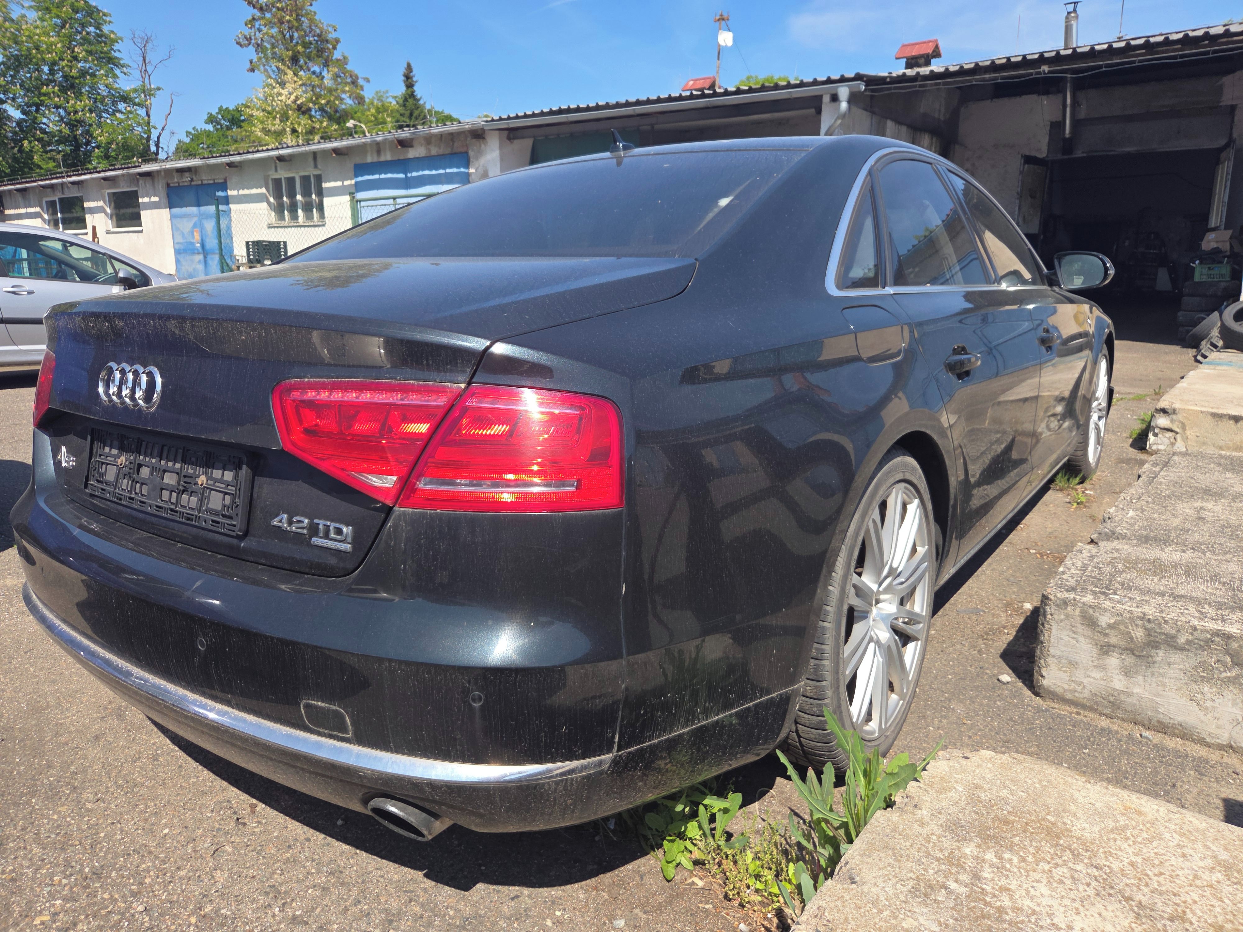 Audi A8 - fotka 5