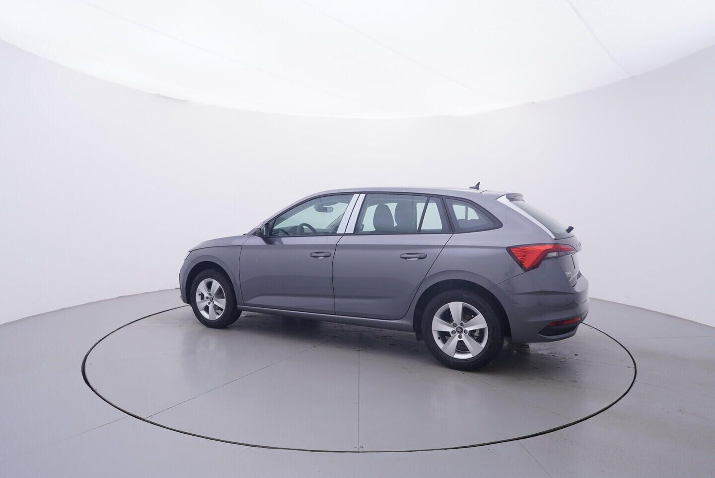 Škoda Scala, Selection 1,0 TSI 70 kW - fotka 3