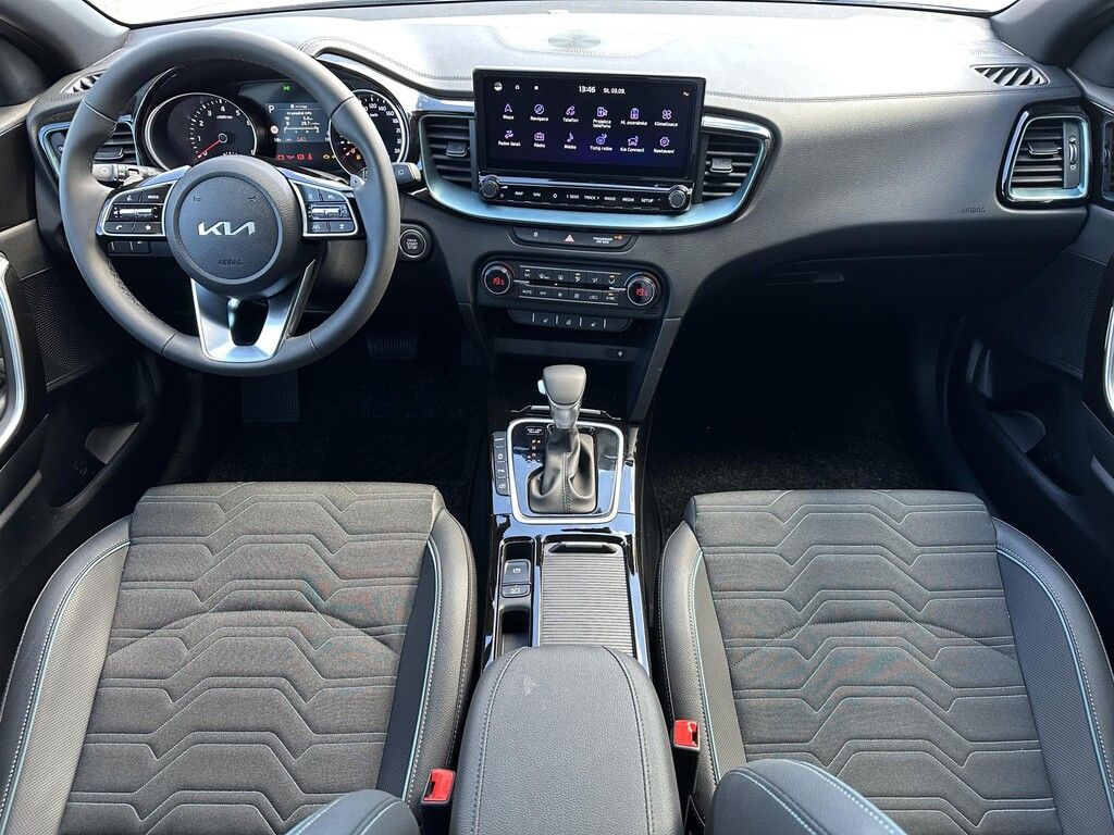 Kia XCee´d, 1,6 T-GDI 7DCT 110 kW STEEL ED - fotka 5