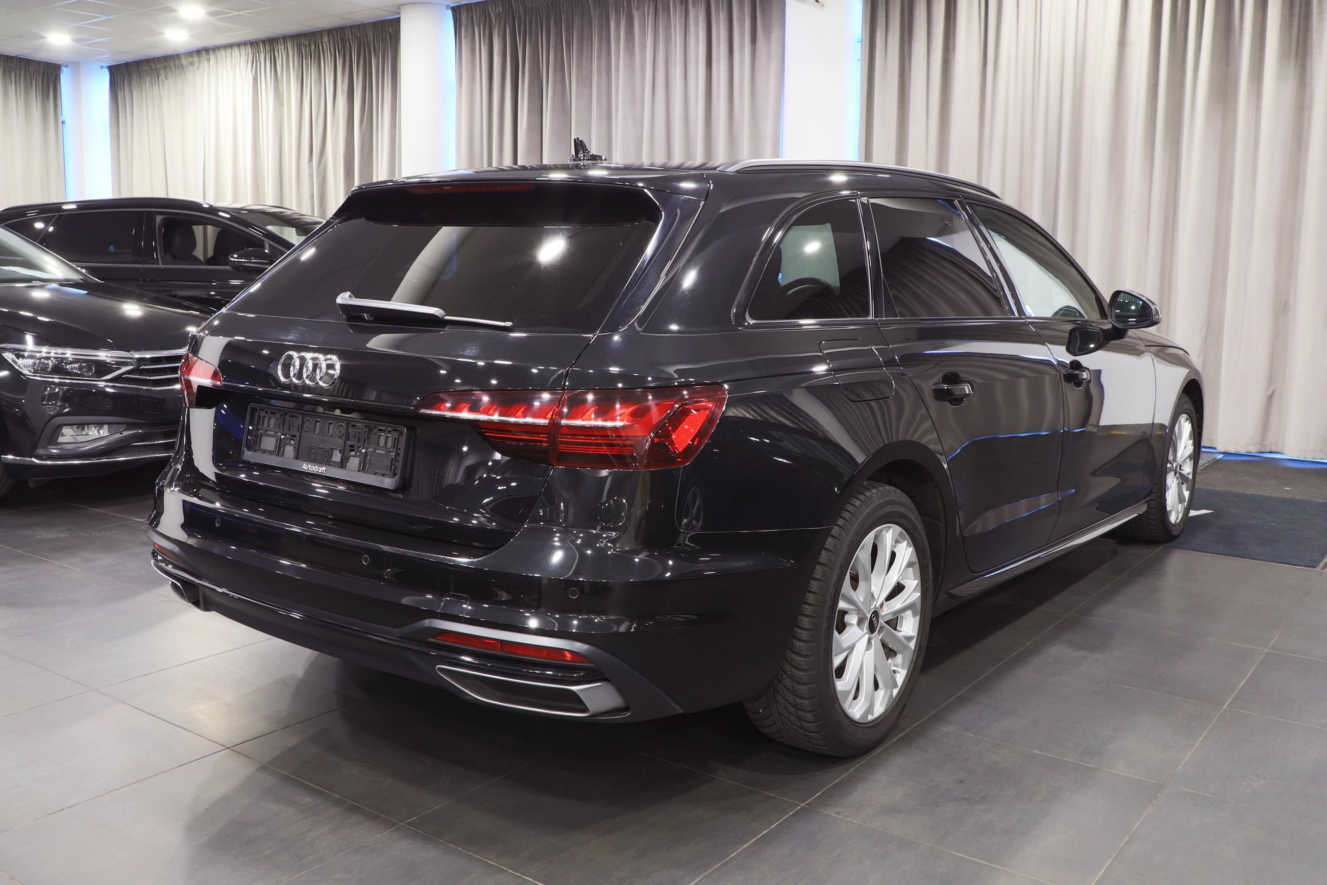 Audi A4 Avant, 2.0 TDI 35eTDI 120kW S-Tronic - fotka 3
