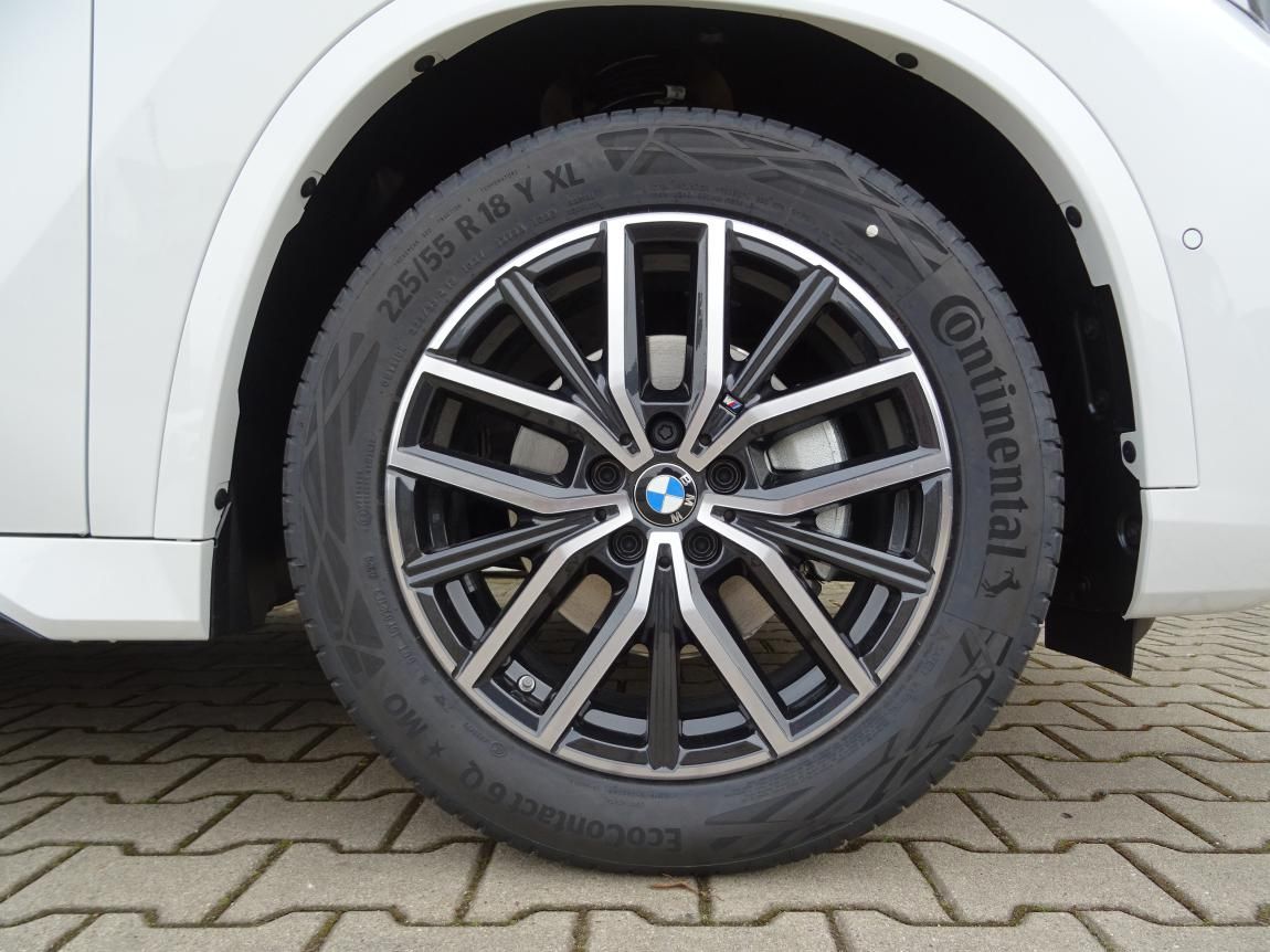 BMW X1, xDrive20d - fotka 6
