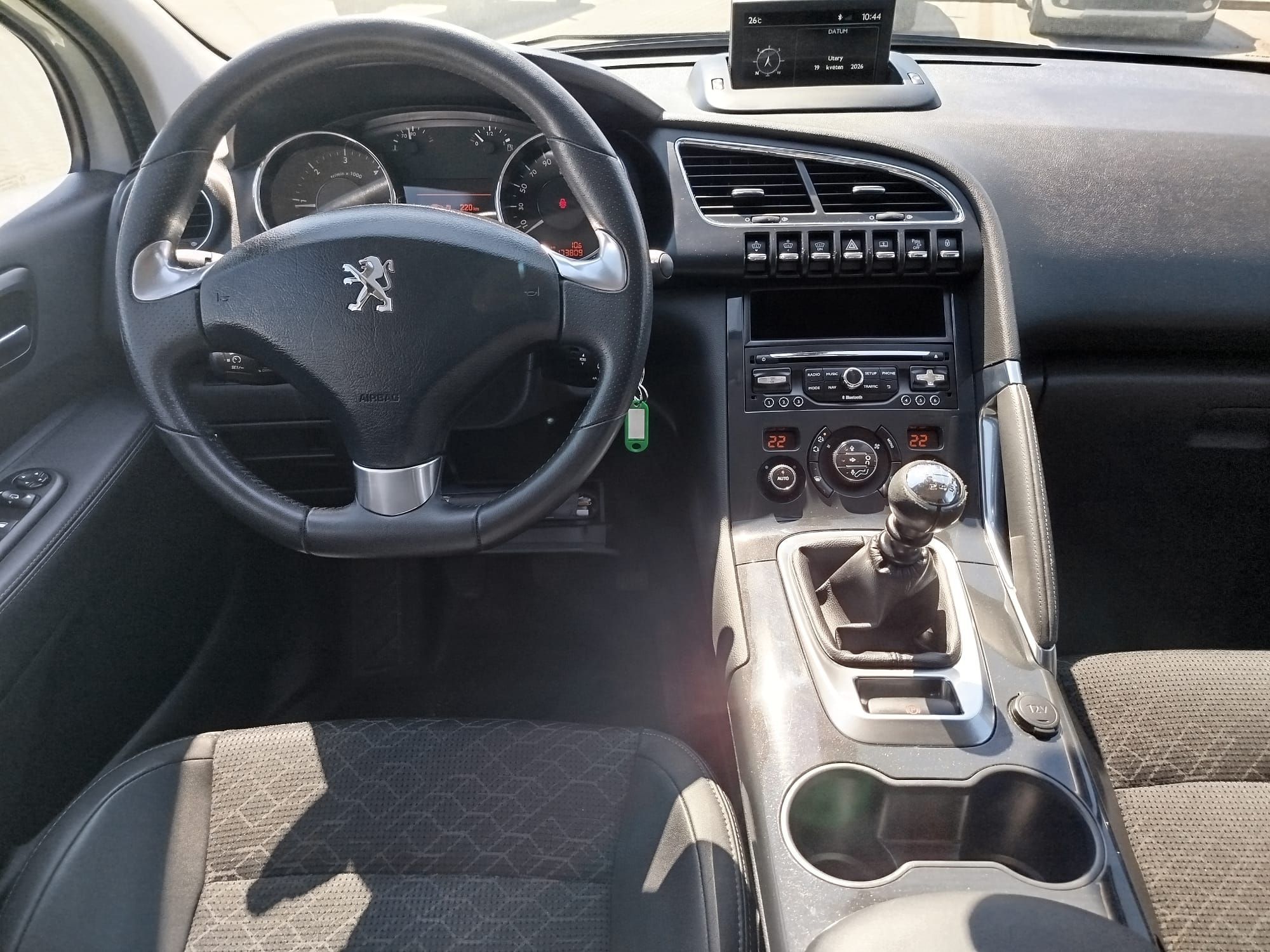 Peugeot 3008, ALLURE 2.0HDi 150 M6*DPH*TAŽNÉ - fotka 2